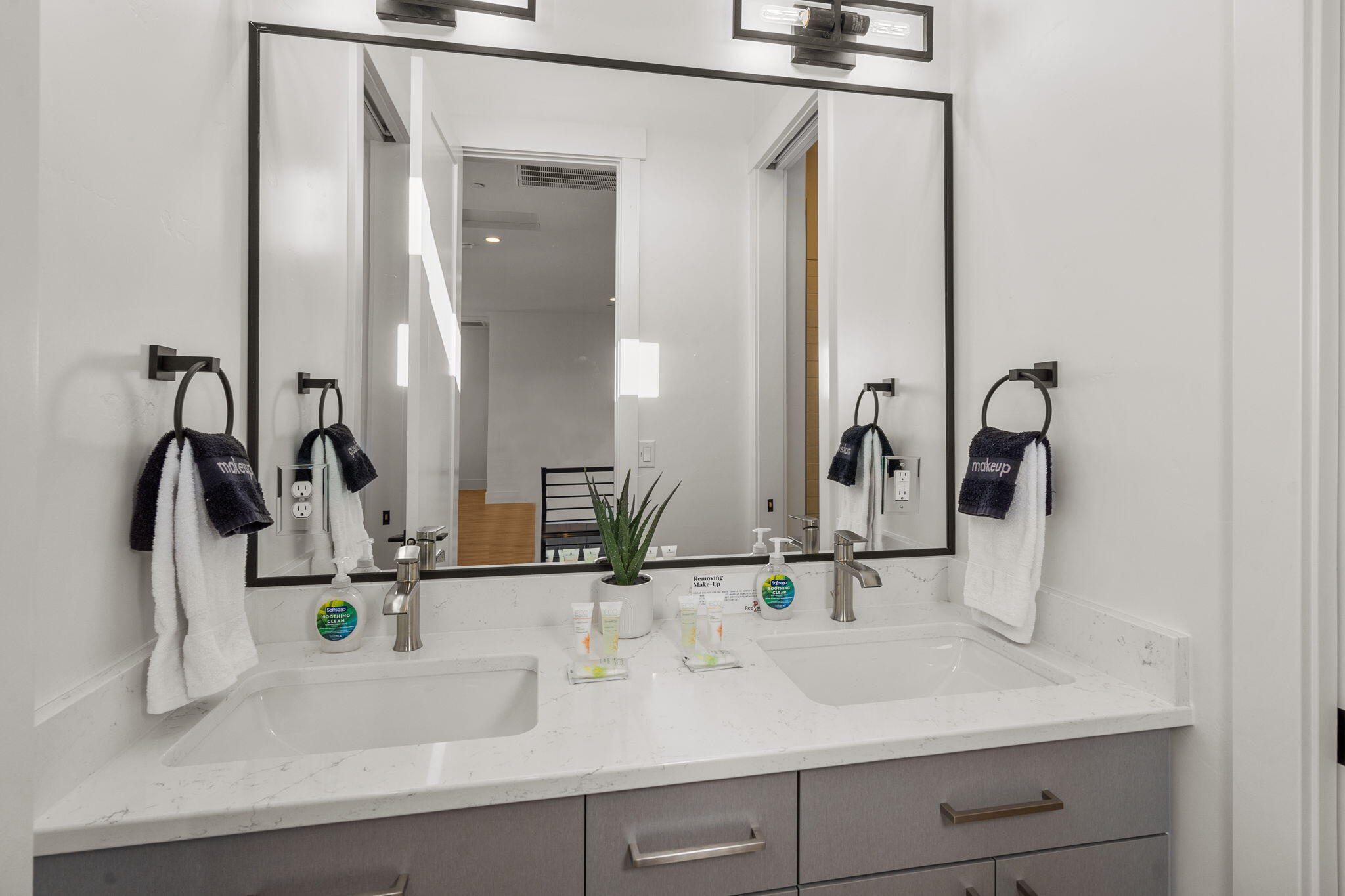 DIXIE SPRINGS - Residential