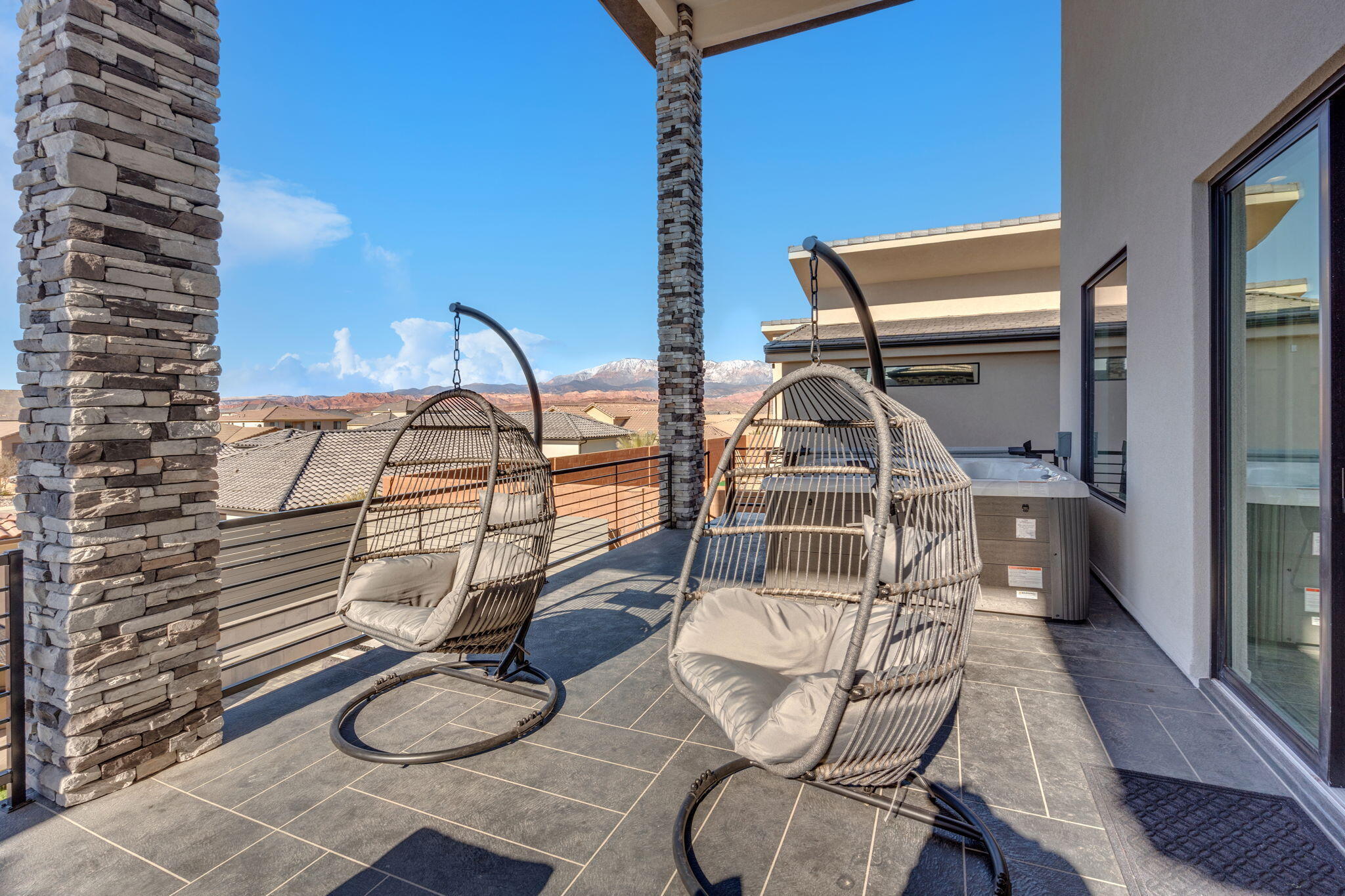 DIXIE SPRINGS - Residential