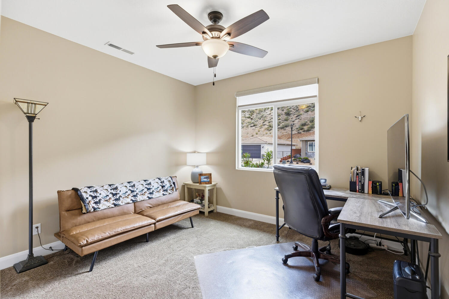 FROG HOLLOW - Residential