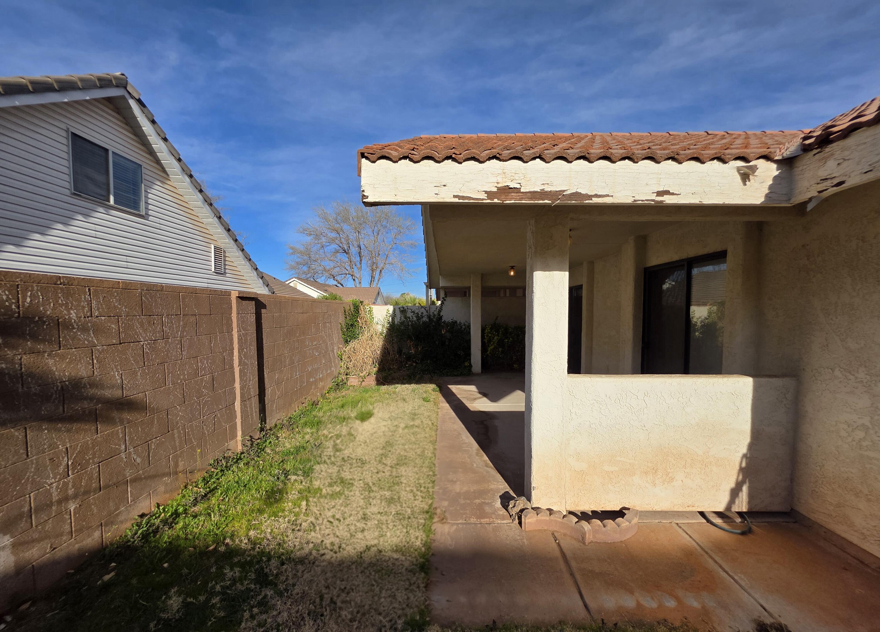 WILLOW RUN RESORT CONDOS - Residential