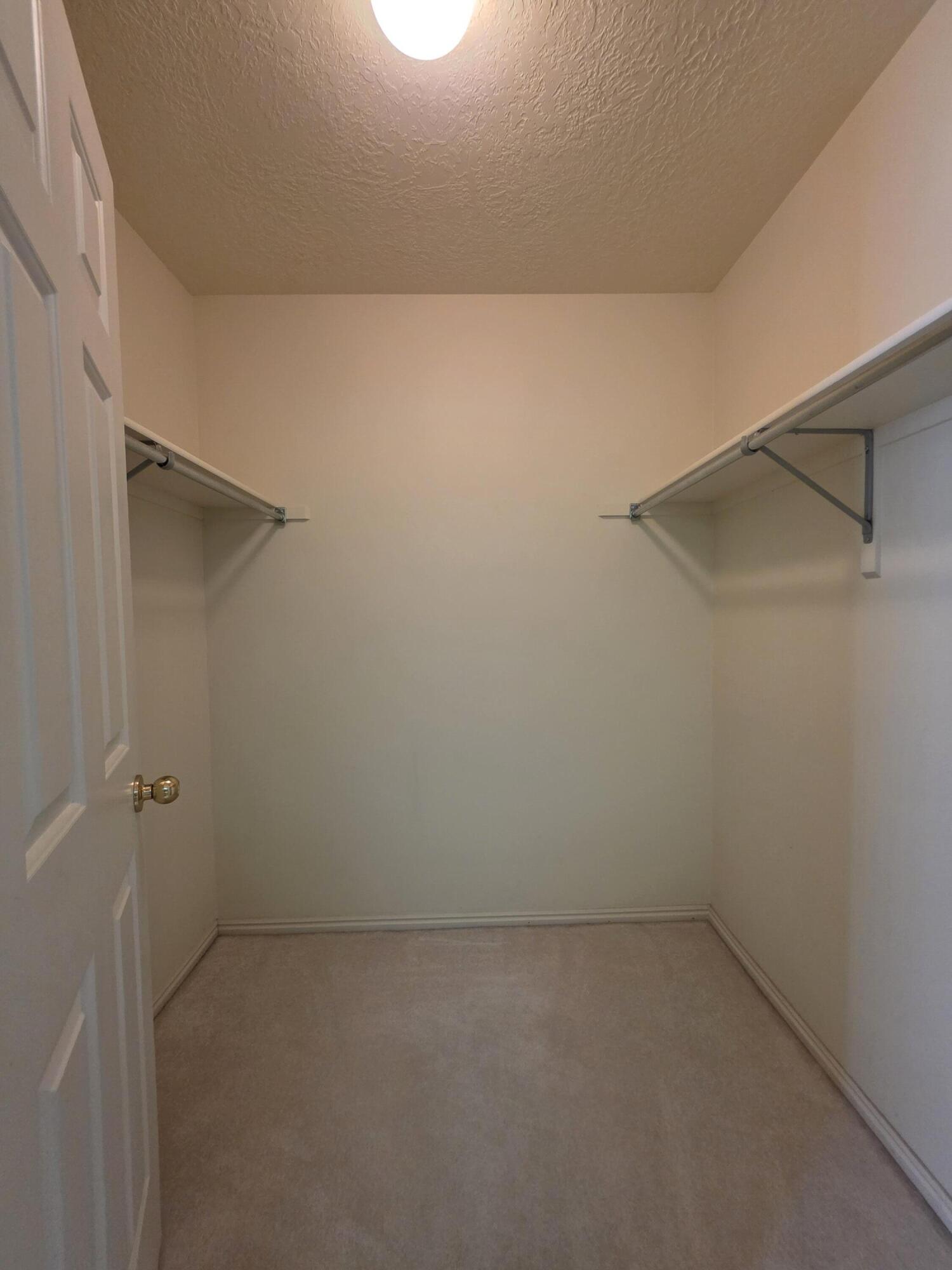 WILLOW RUN RESORT CONDOS - Residential