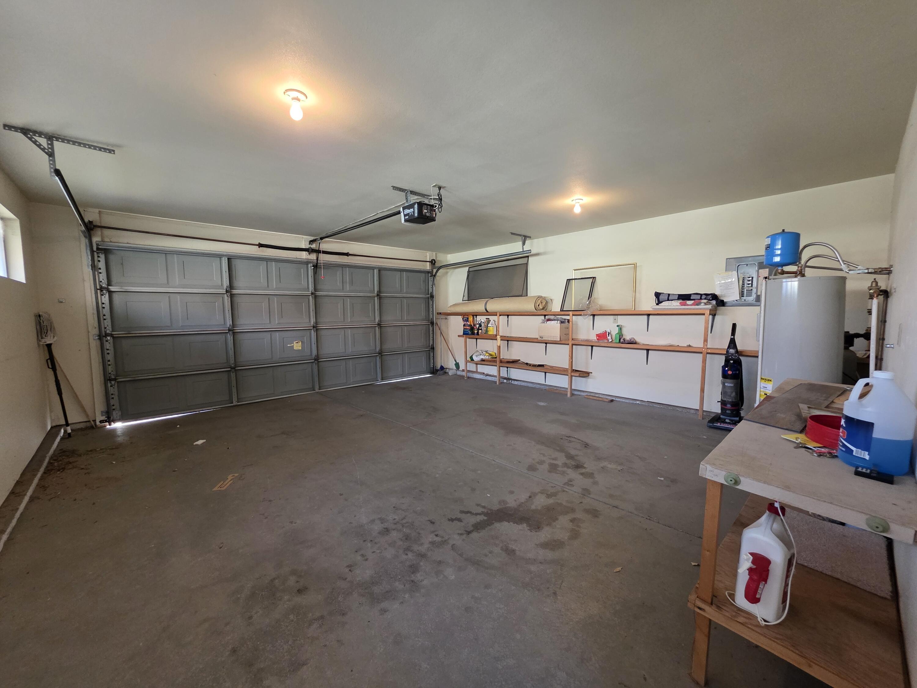 WILLOW RUN RESORT CONDOS - Residential