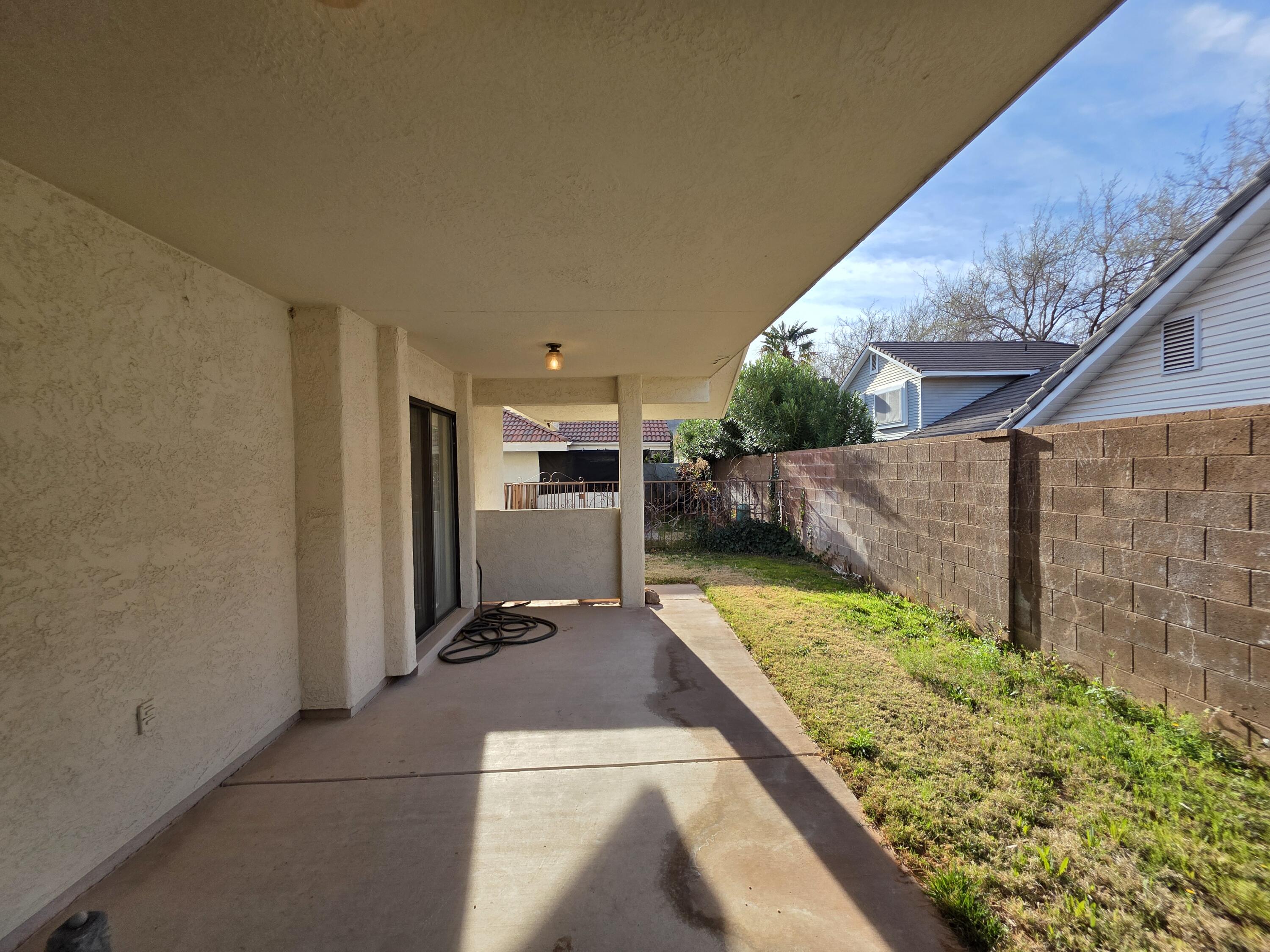 WILLOW RUN RESORT CONDOS - Residential