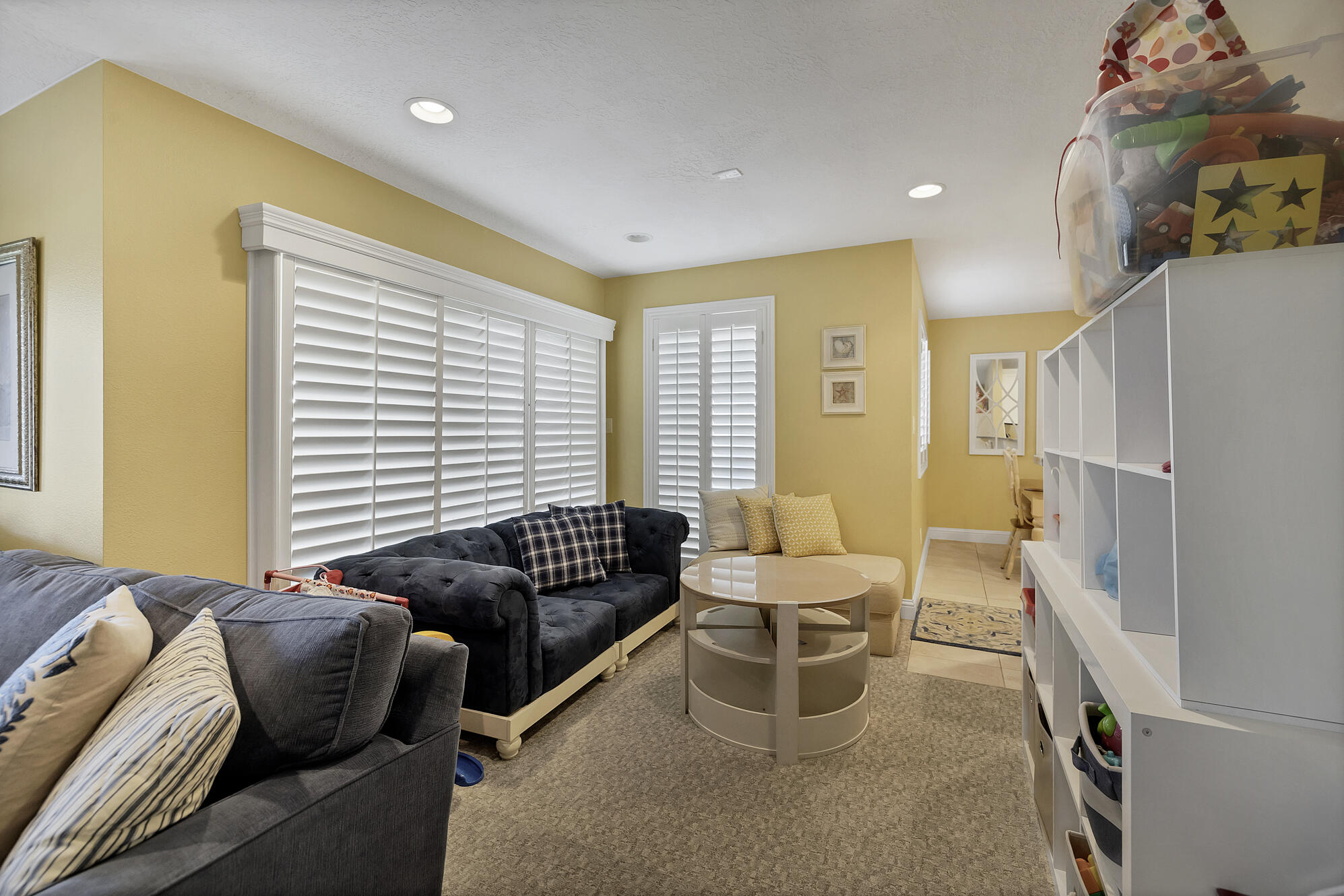 LAS PALMAS RESORT CONDOS - Residential