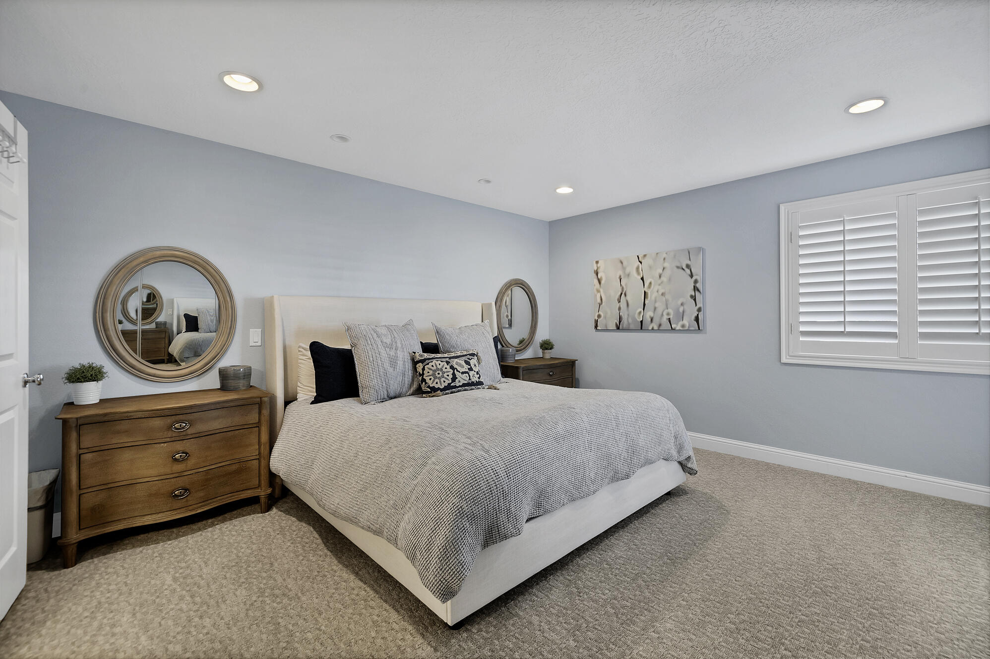 LAS PALMAS RESORT CONDOS - Residential