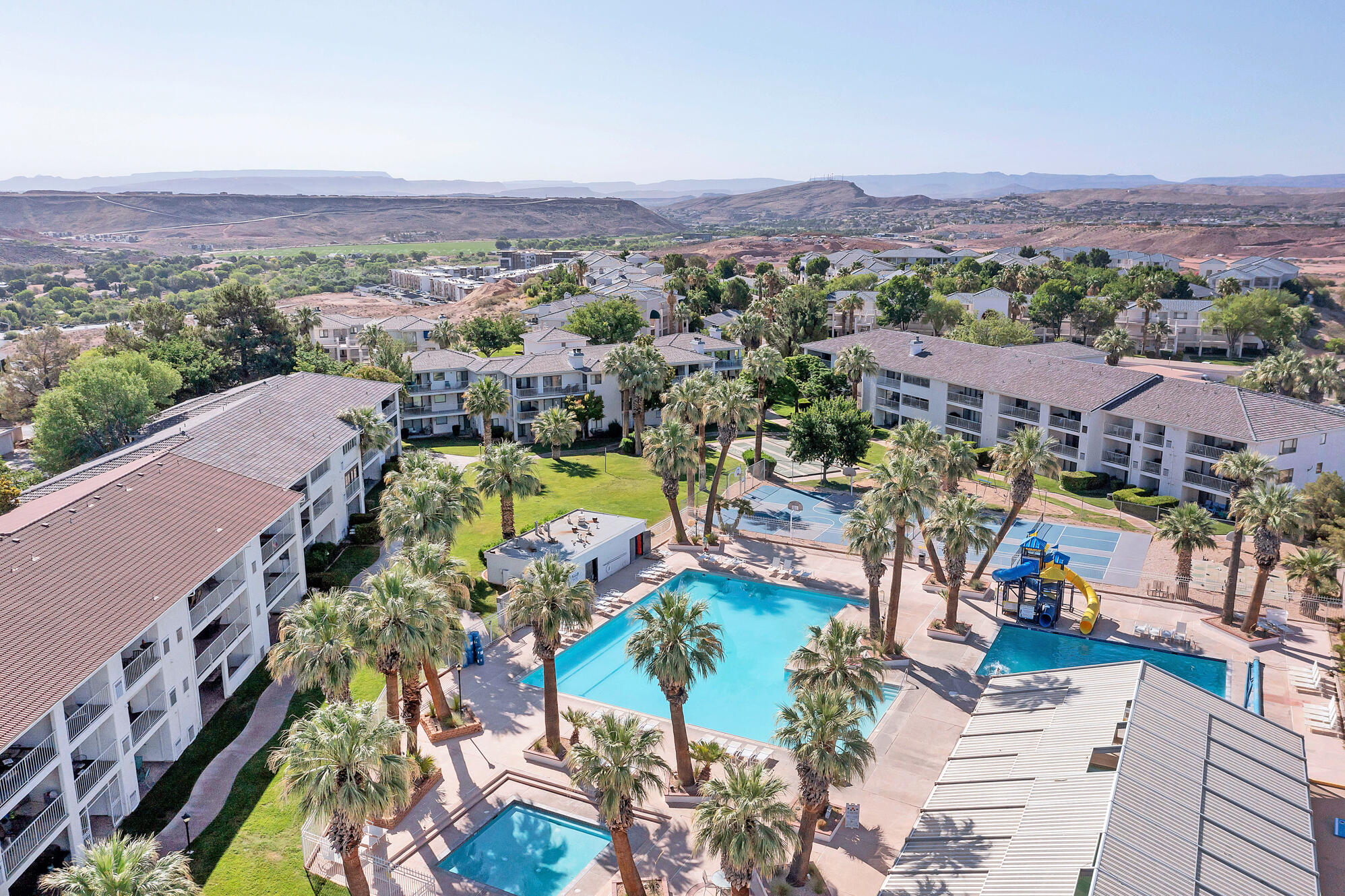 LAS PALMAS RESORT CONDOS - Residential