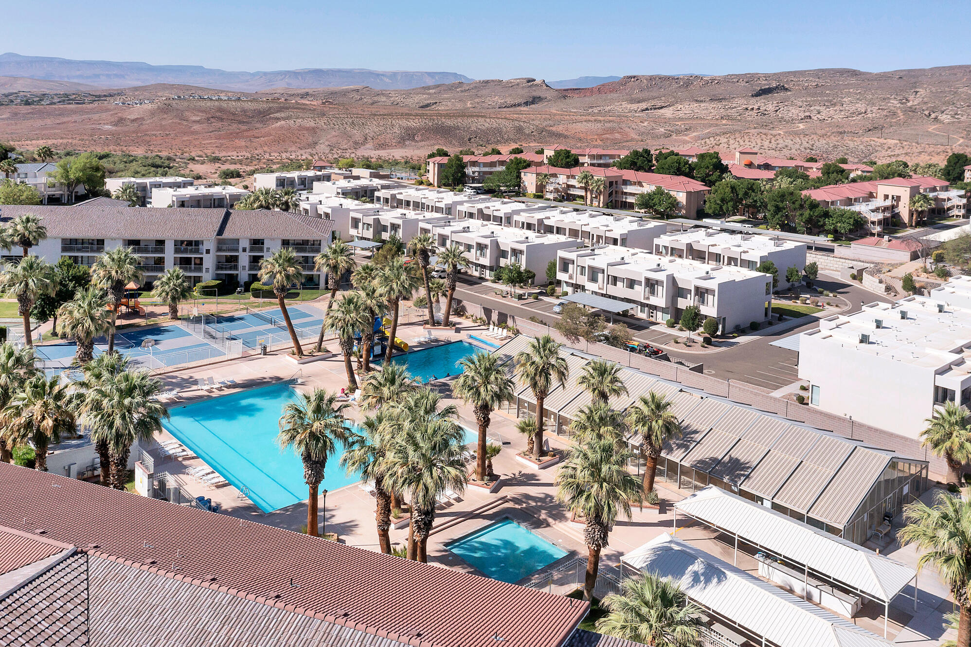 LAS PALMAS RESORT CONDOS - Residential