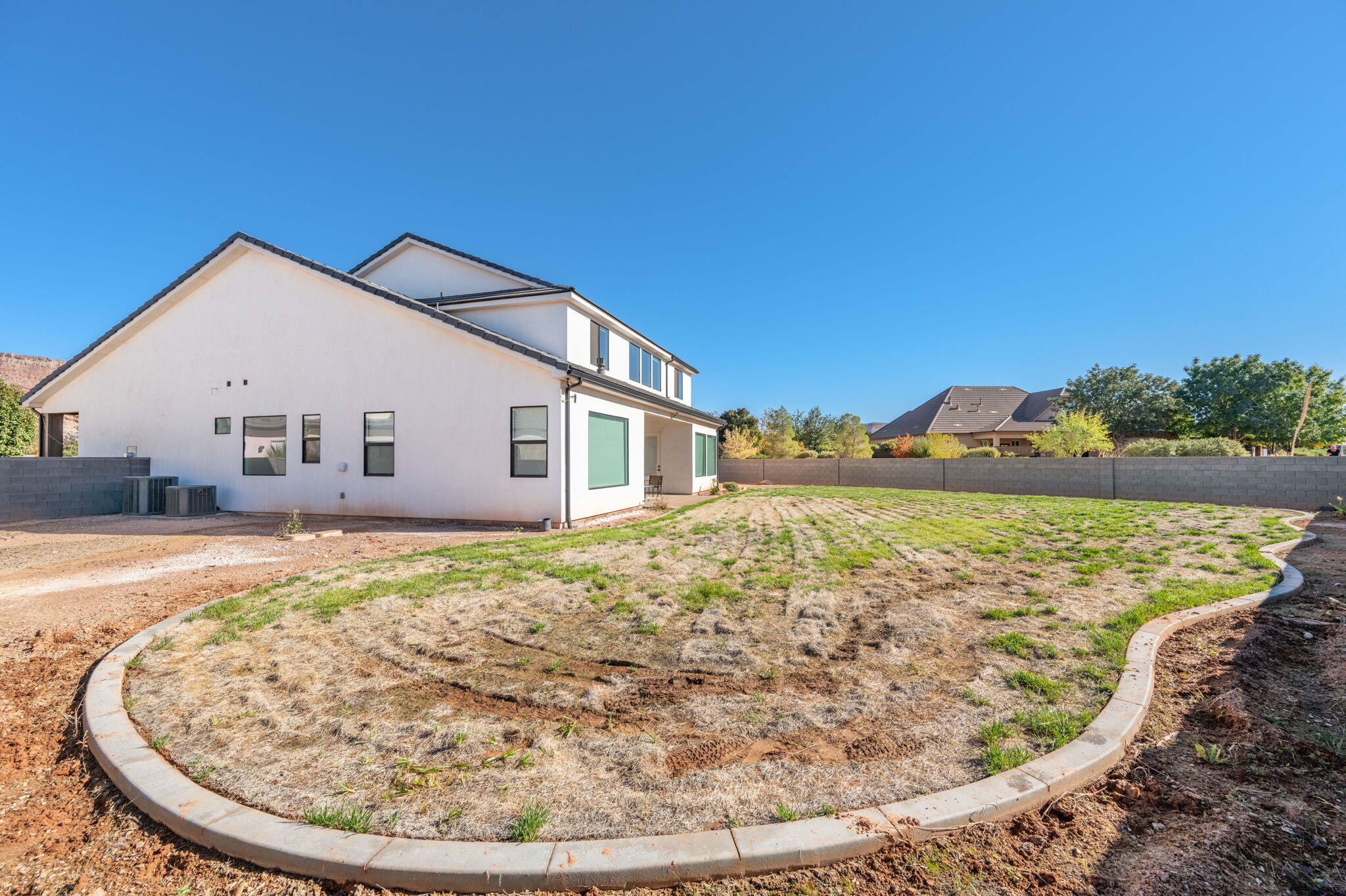 SOUTHERN VISTAS - Residential