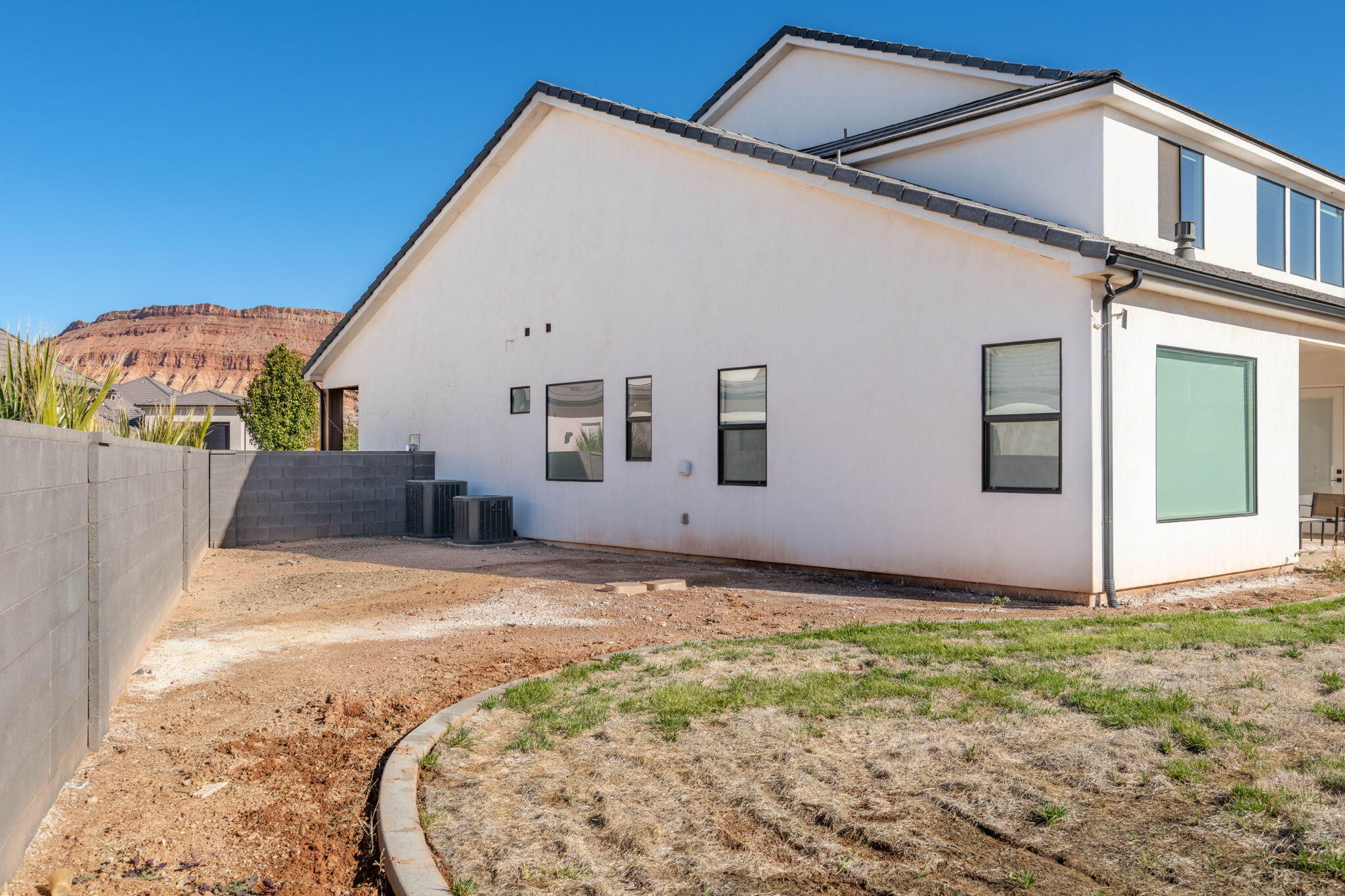 SOUTHERN VISTAS - Residential