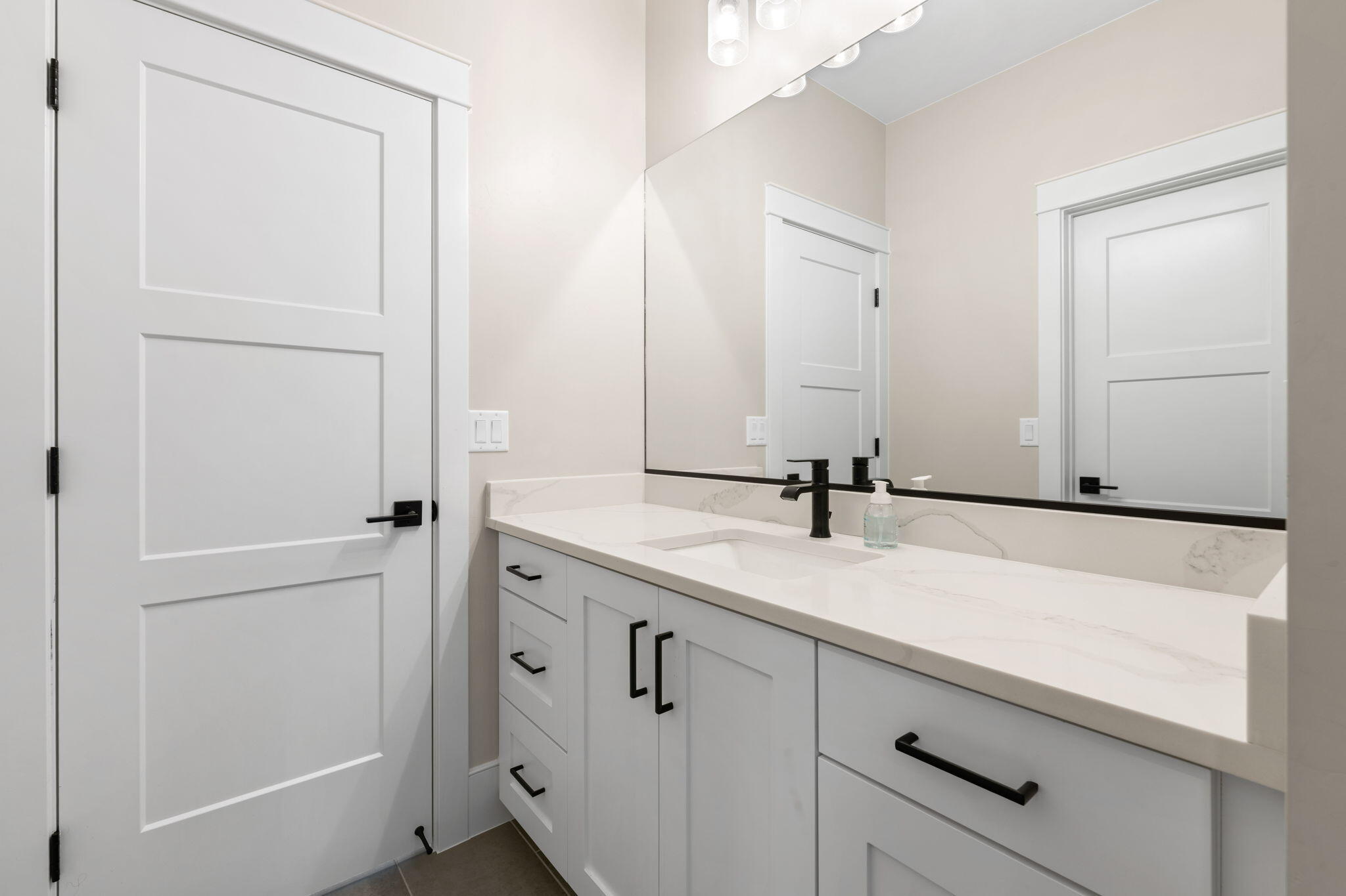 SOUTHERN VISTAS - Residential