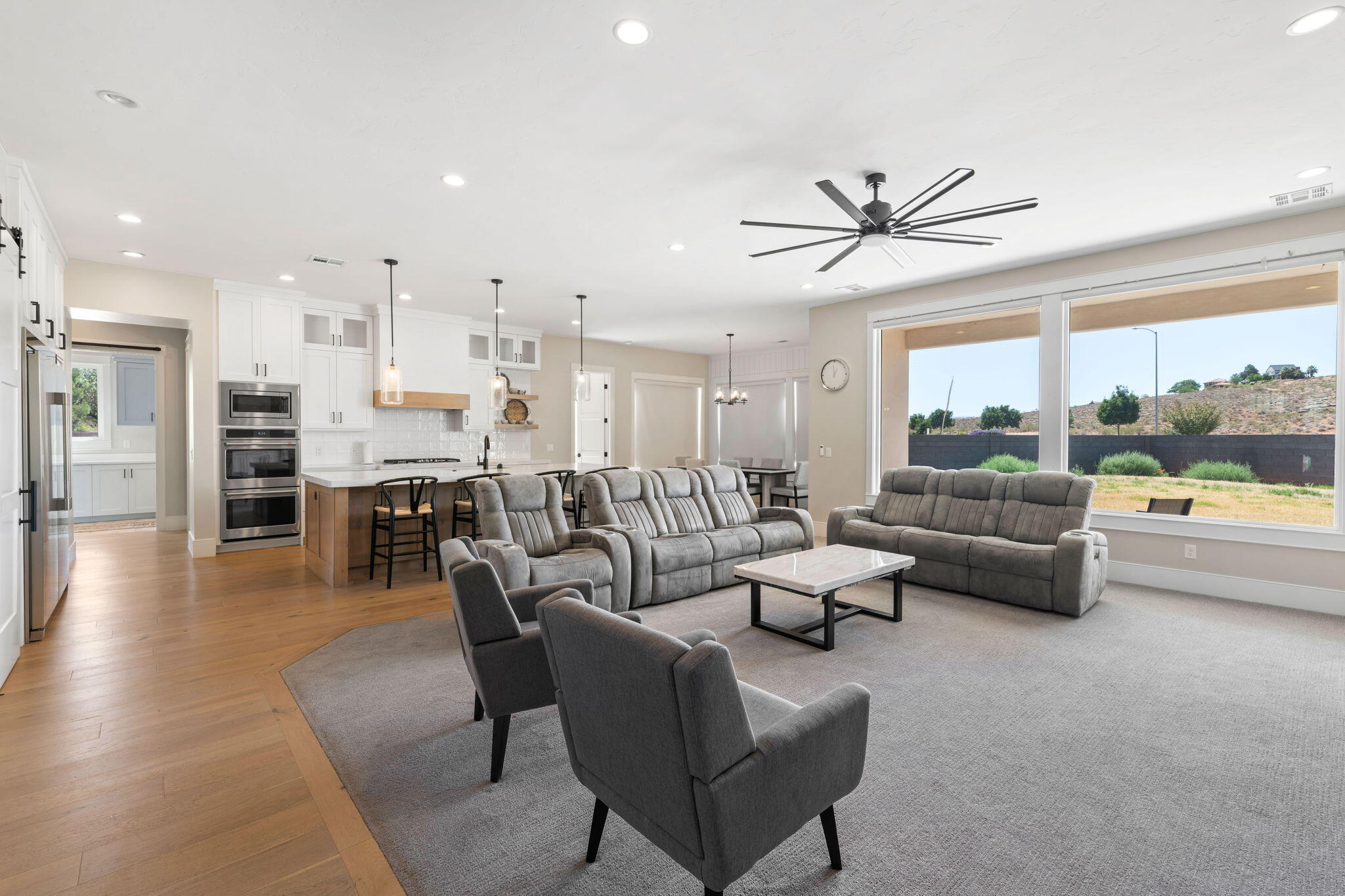 SOUTHERN VISTAS - Residential