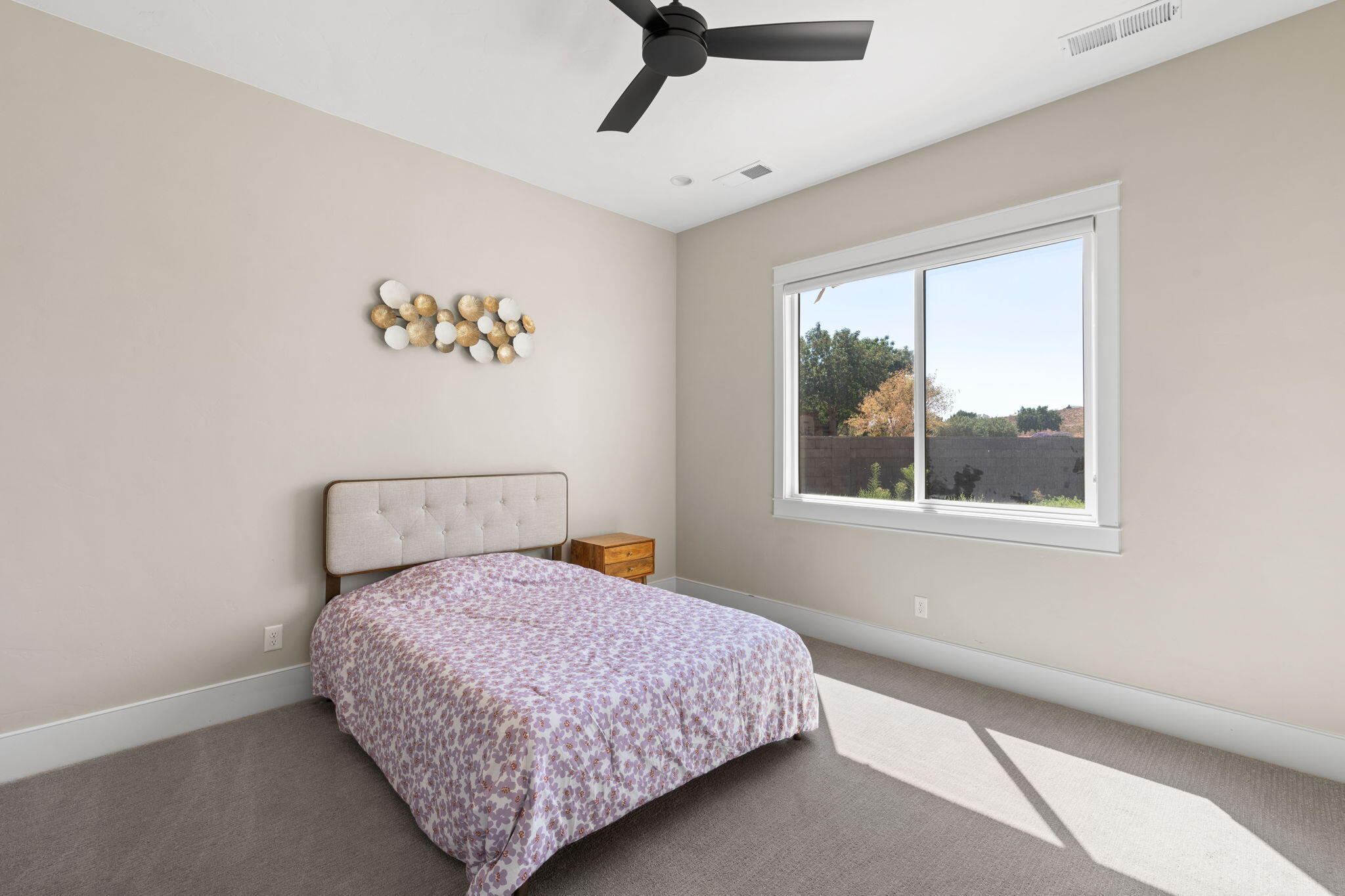 SOUTHERN VISTAS - Residential