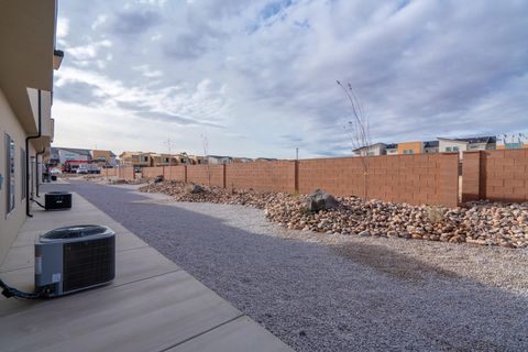 Tiny photo for 5680 S DUEL LN, Saint George, UT 84790 (MLS # 26-269681)