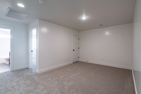 Tiny photo for 5680 S DUEL LN, Saint George, UT 84790 (MLS # 26-269681)