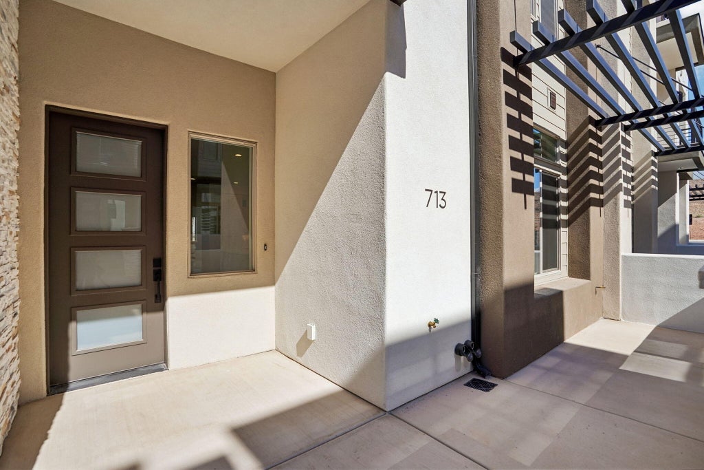 Photo of 713 W Vista Sur LN 127 #127, Saint George, UT 84790 (MLS # 26-277135)