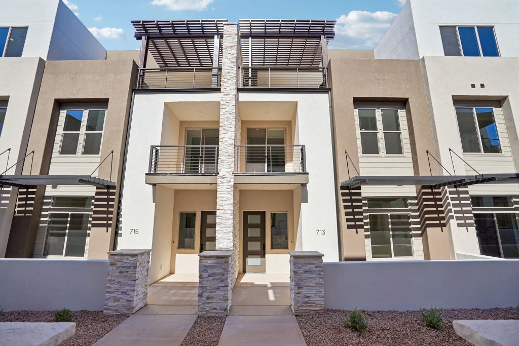 Photo of 713 W Vista Sur LN 127 #127, Saint George, UT 84790 (MLS # 26-277135)