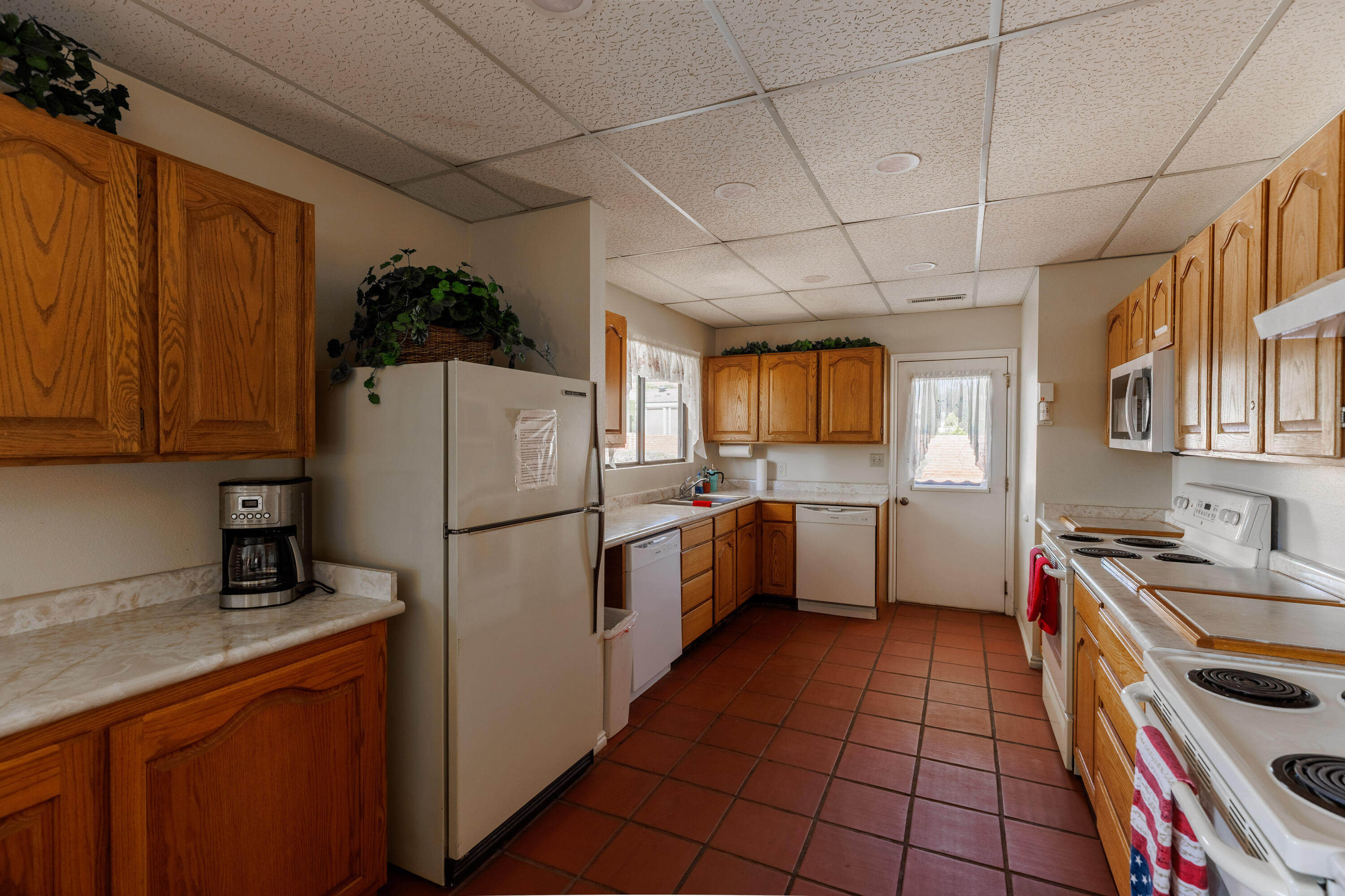 RAINBOW RIDGE MOBILE HOME PARK - Residential