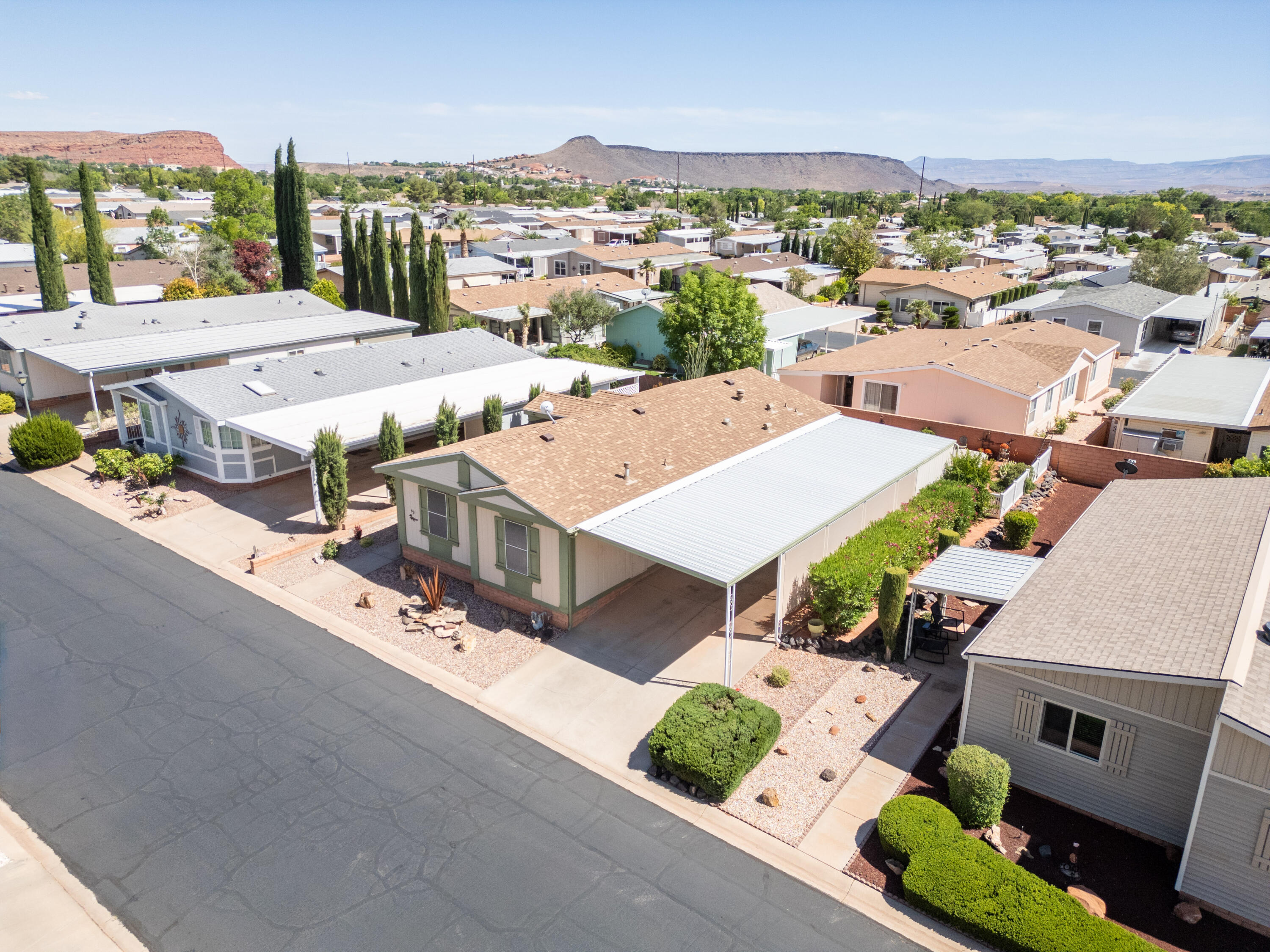 RAINBOW RIDGE MOBILE HOME PARK - Residential