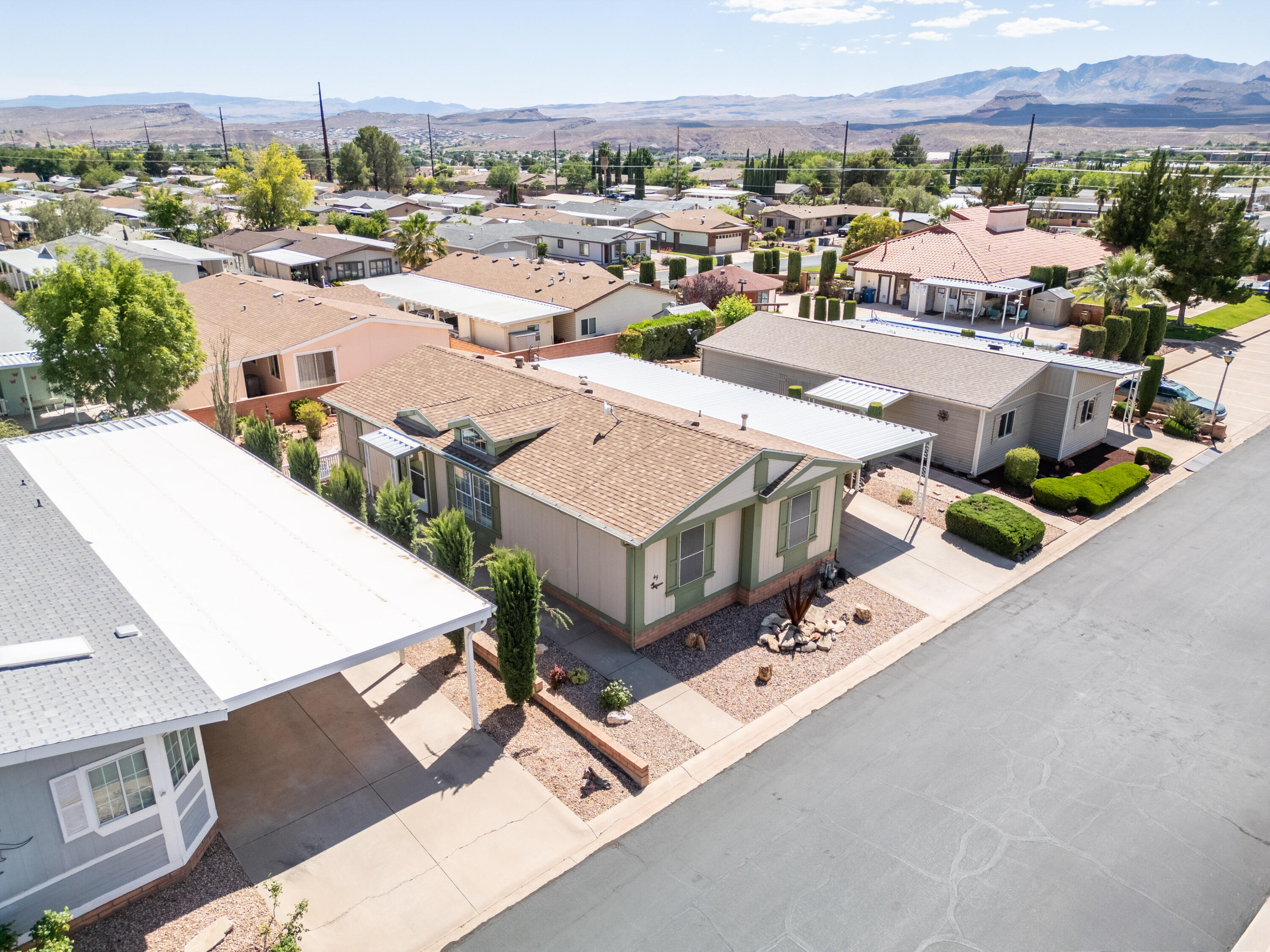RAINBOW RIDGE MOBILE HOME PARK - Residential