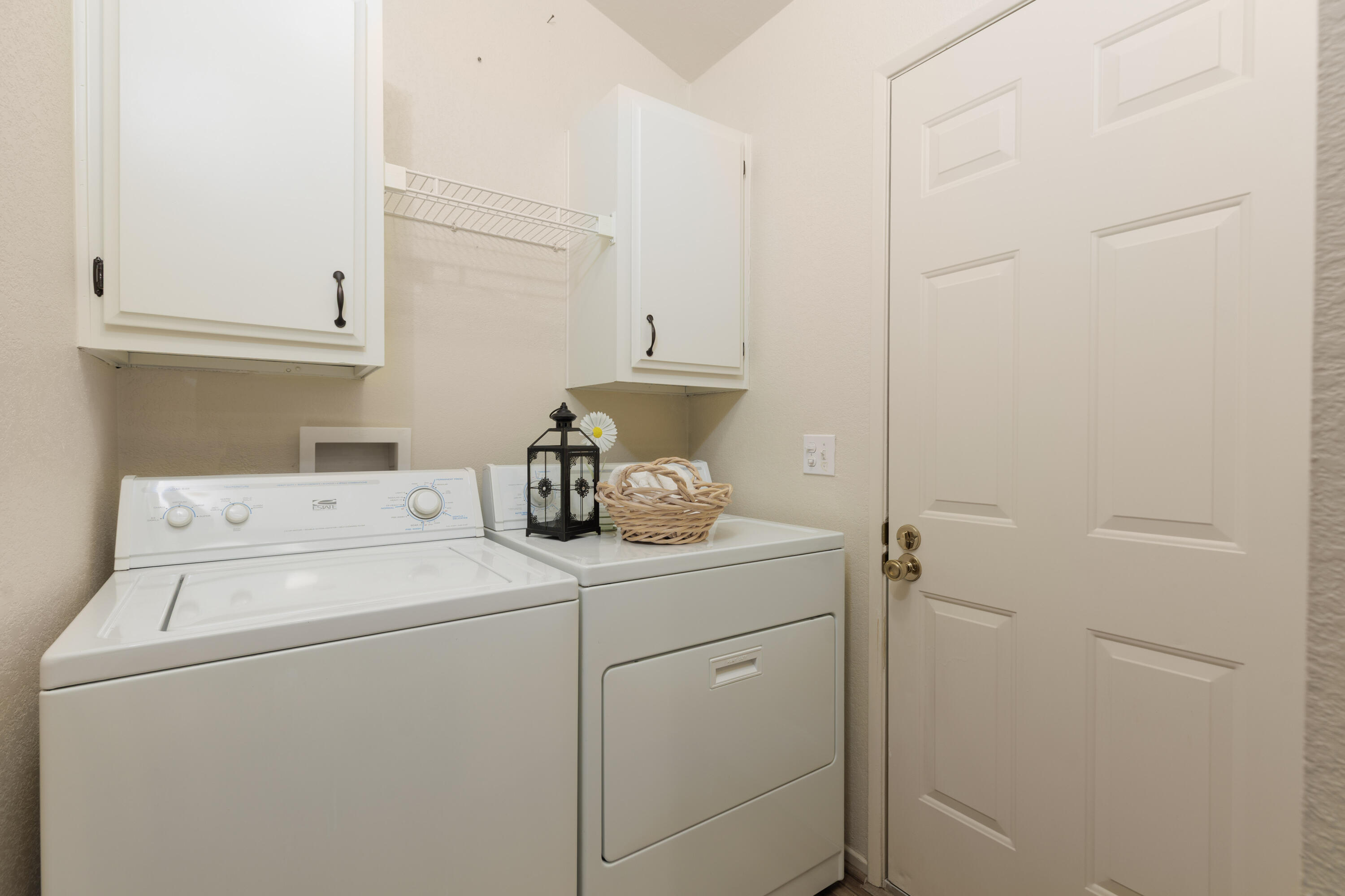RAINBOW RIDGE MOBILE HOME PARK - Residential