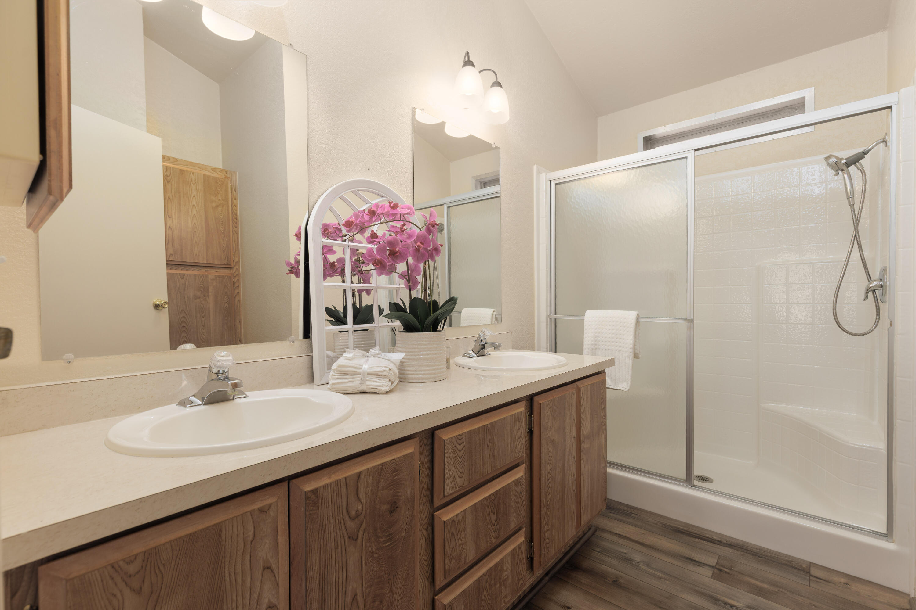 RAINBOW RIDGE MOBILE HOME PARK - Residential