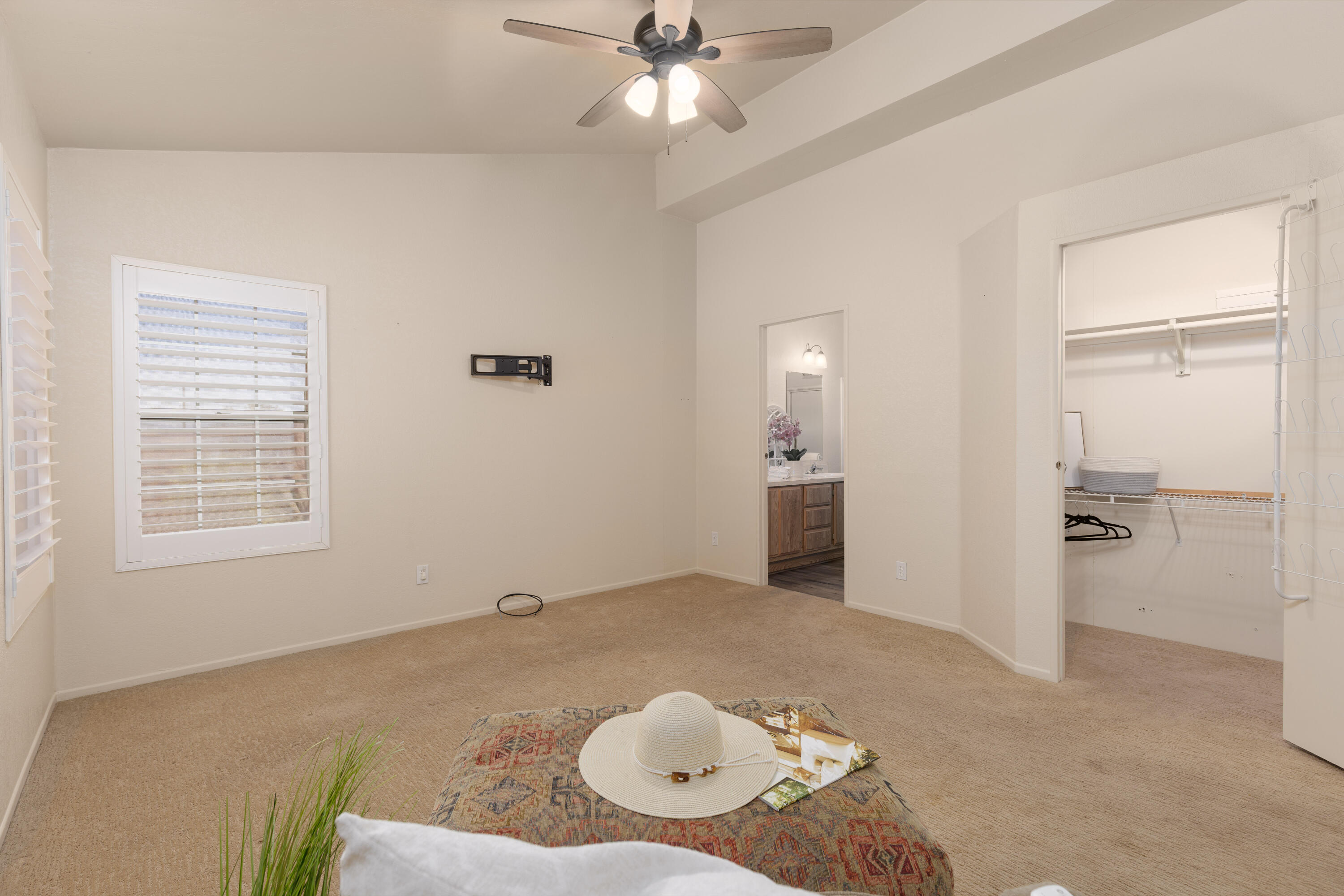 RAINBOW RIDGE MOBILE HOME PARK - Residential