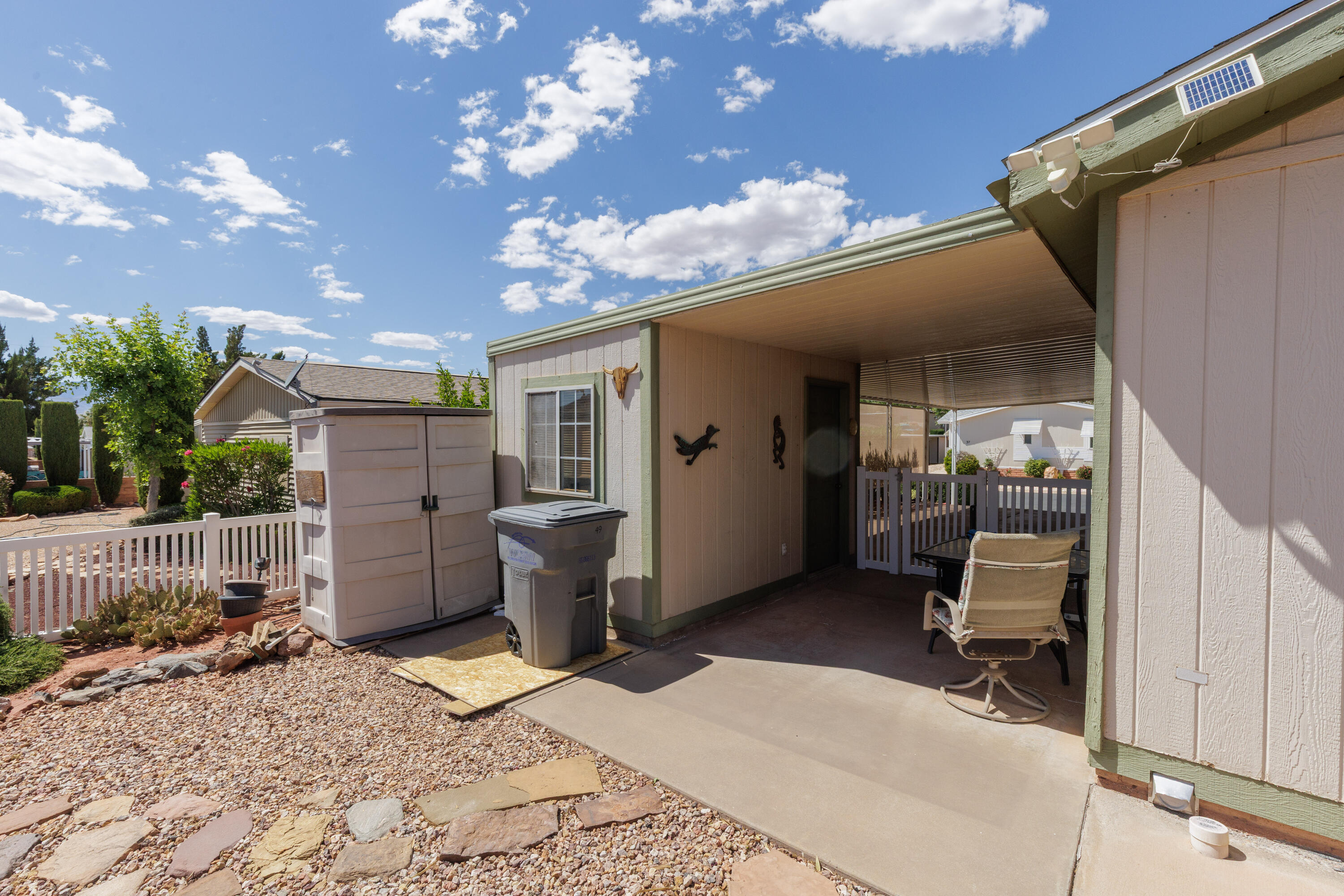 RAINBOW RIDGE MOBILE HOME PARK - Residential