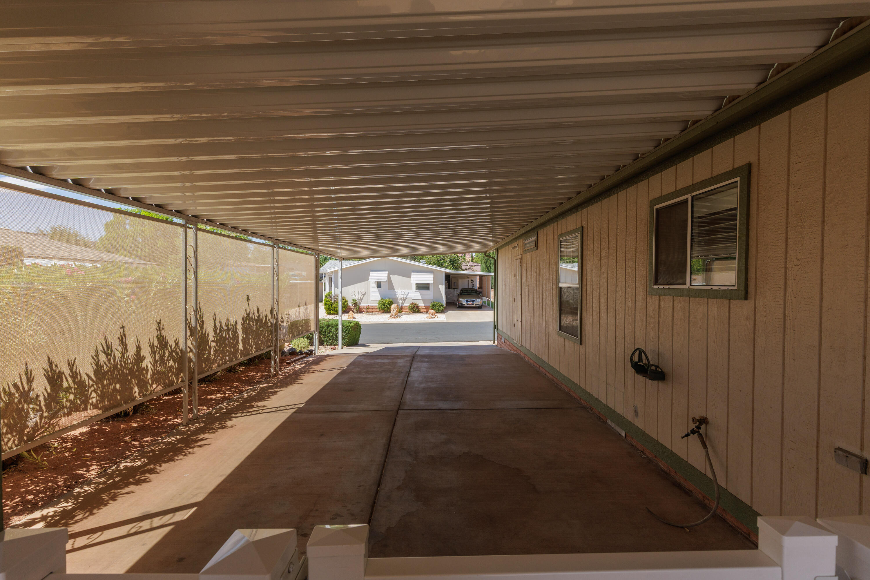 RAINBOW RIDGE MOBILE HOME PARK - Residential