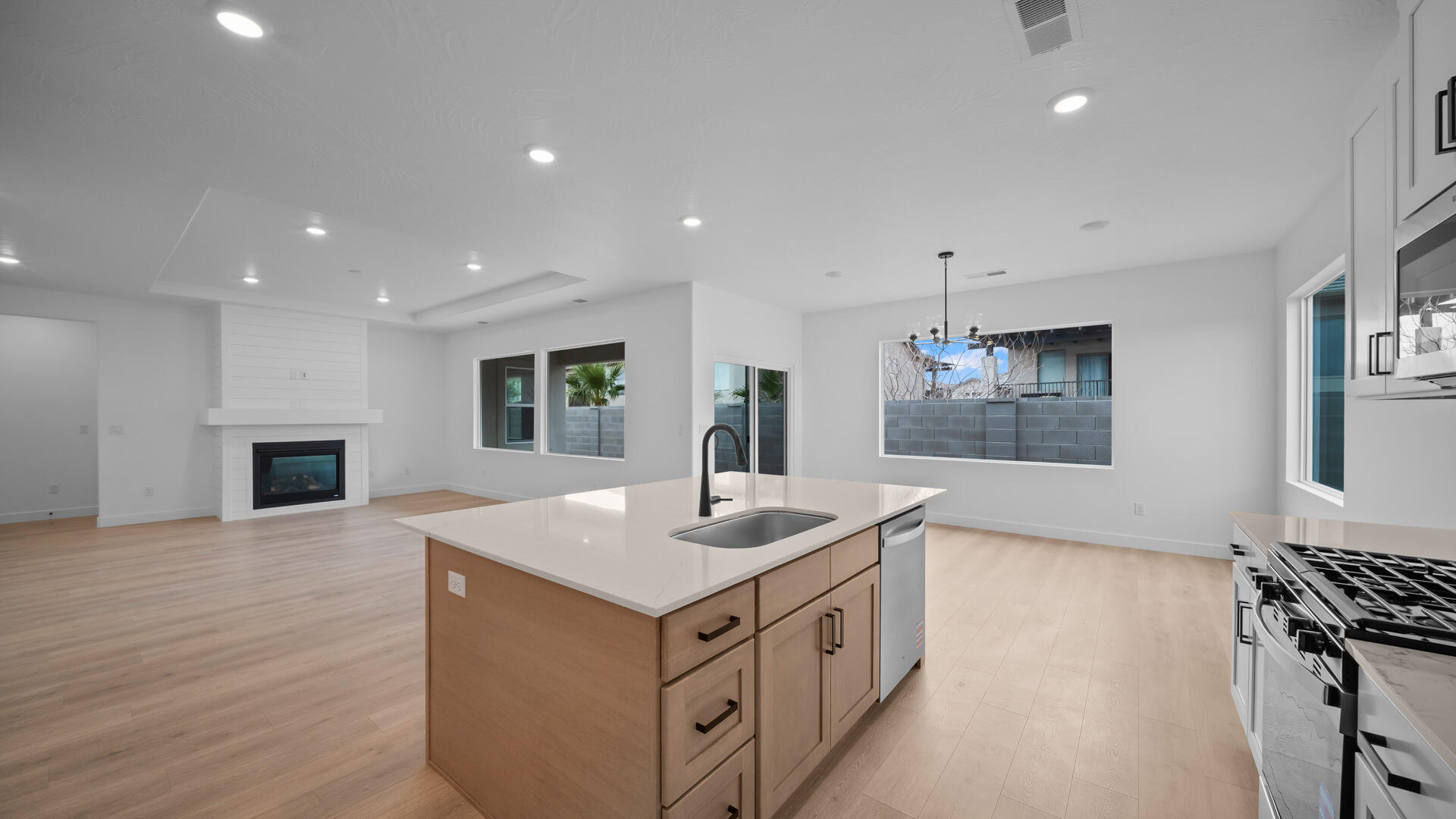 FIREROCK - Residential