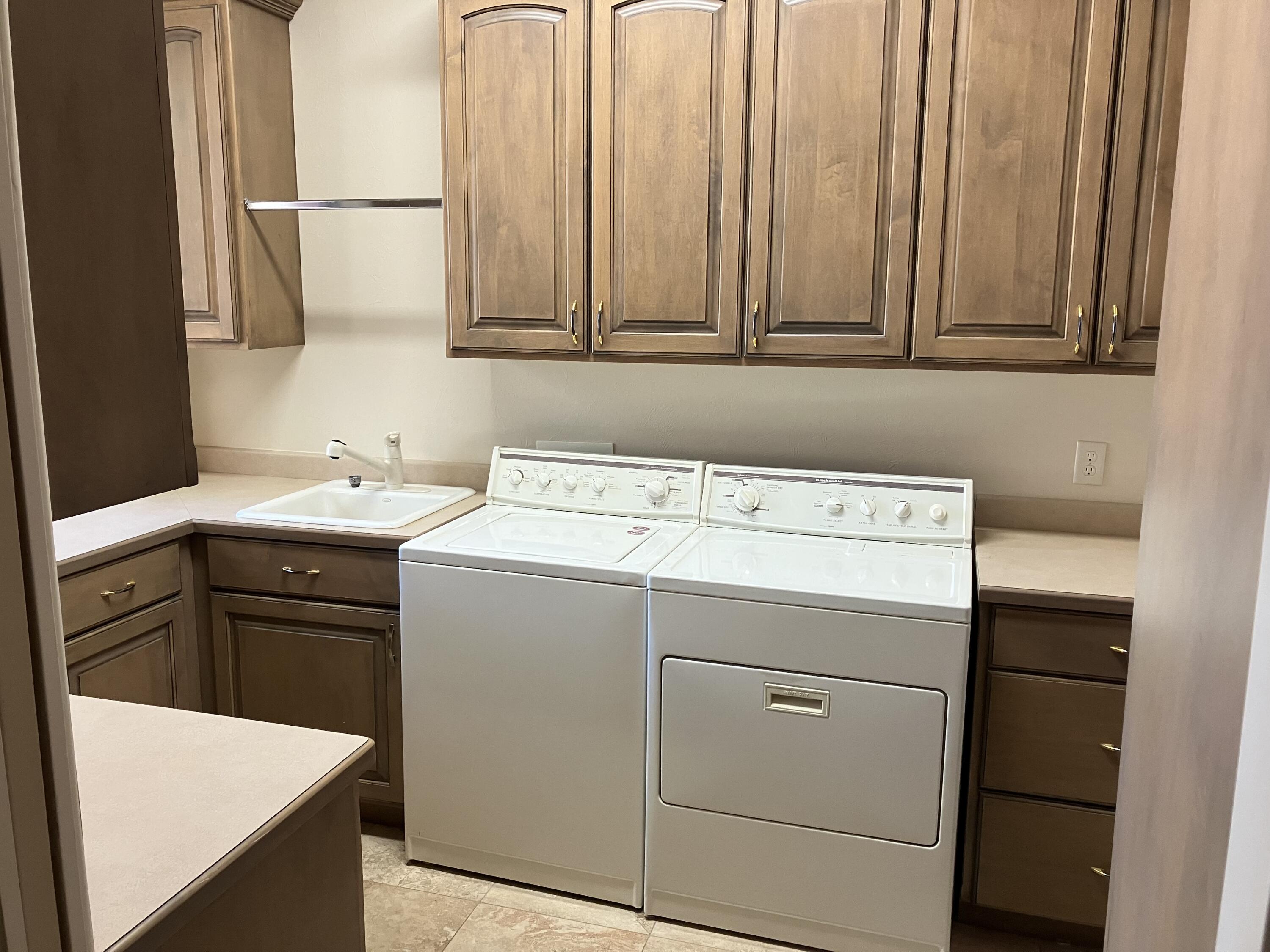 CITADEL ESTATES - Residential