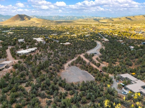 Tiny photo for 50 N Doe Valley CIR, Dammeron Valley, UT 84783 (MLS # 26-274870)