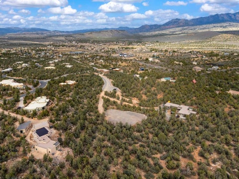 Tiny photo for 50 N Doe Valley CIR, Dammeron Valley, UT 84783 (MLS # 26-274870)