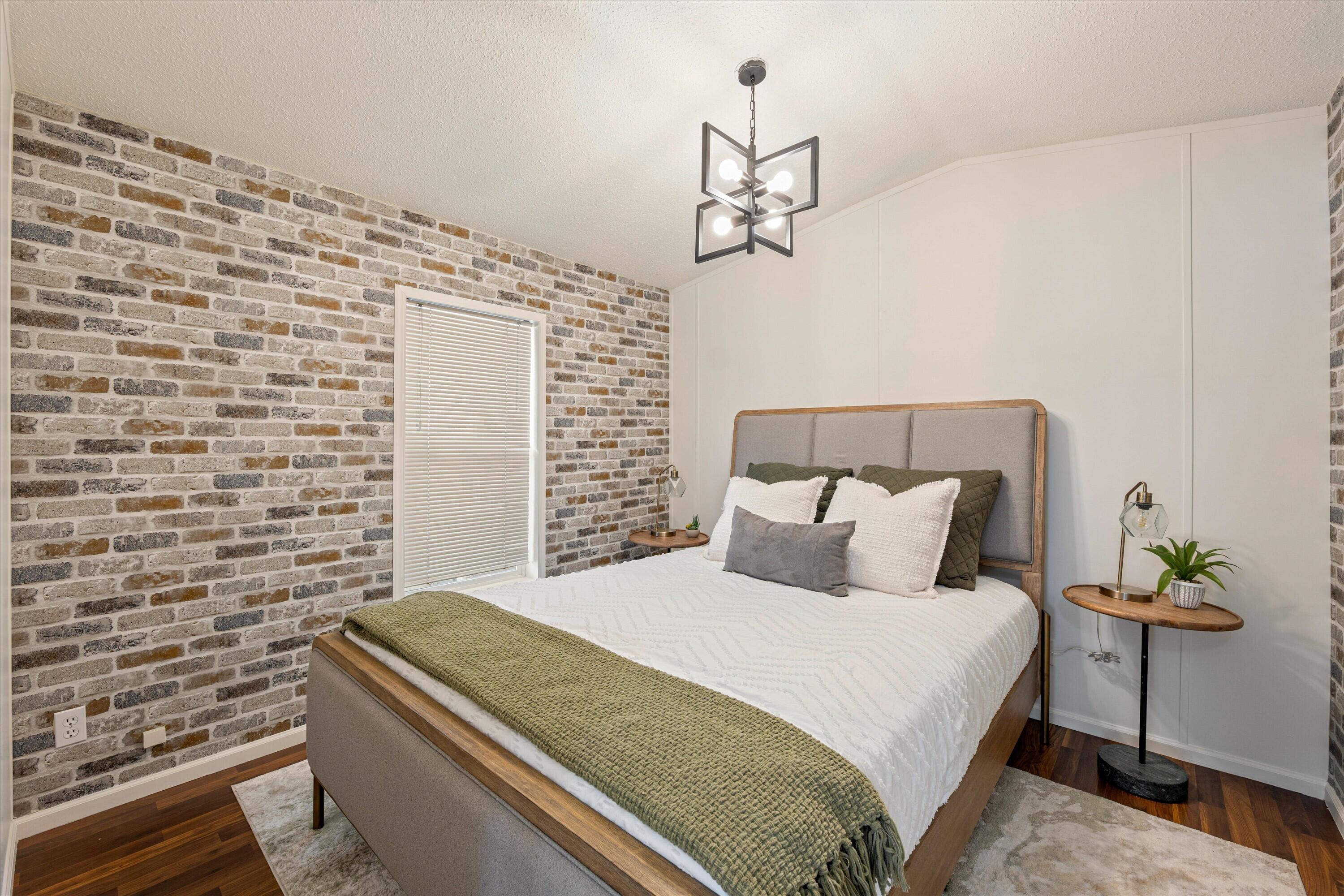 QUAIL LAKE ESTATES - Residential