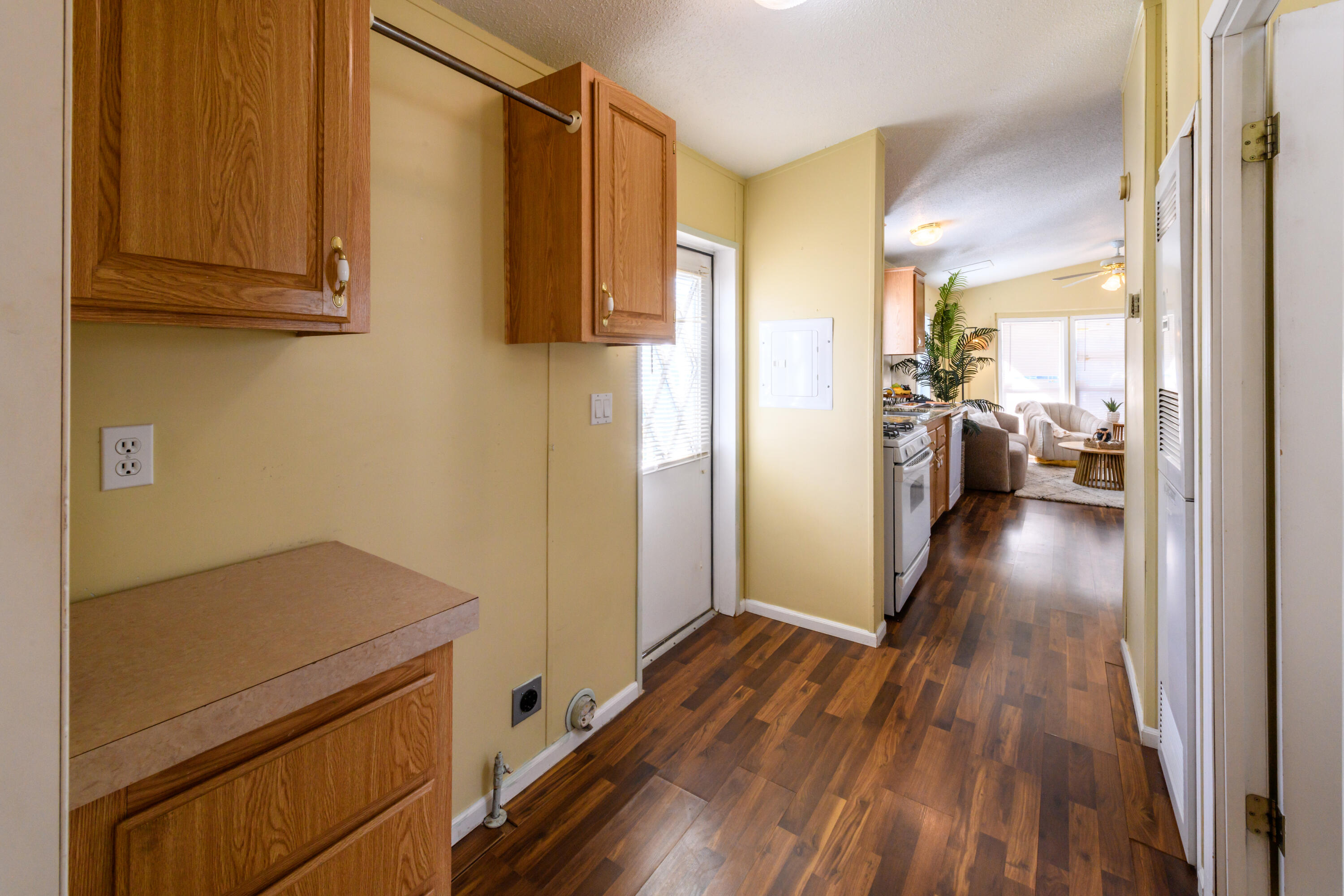 QUAIL LAKE ESTATES - Residential