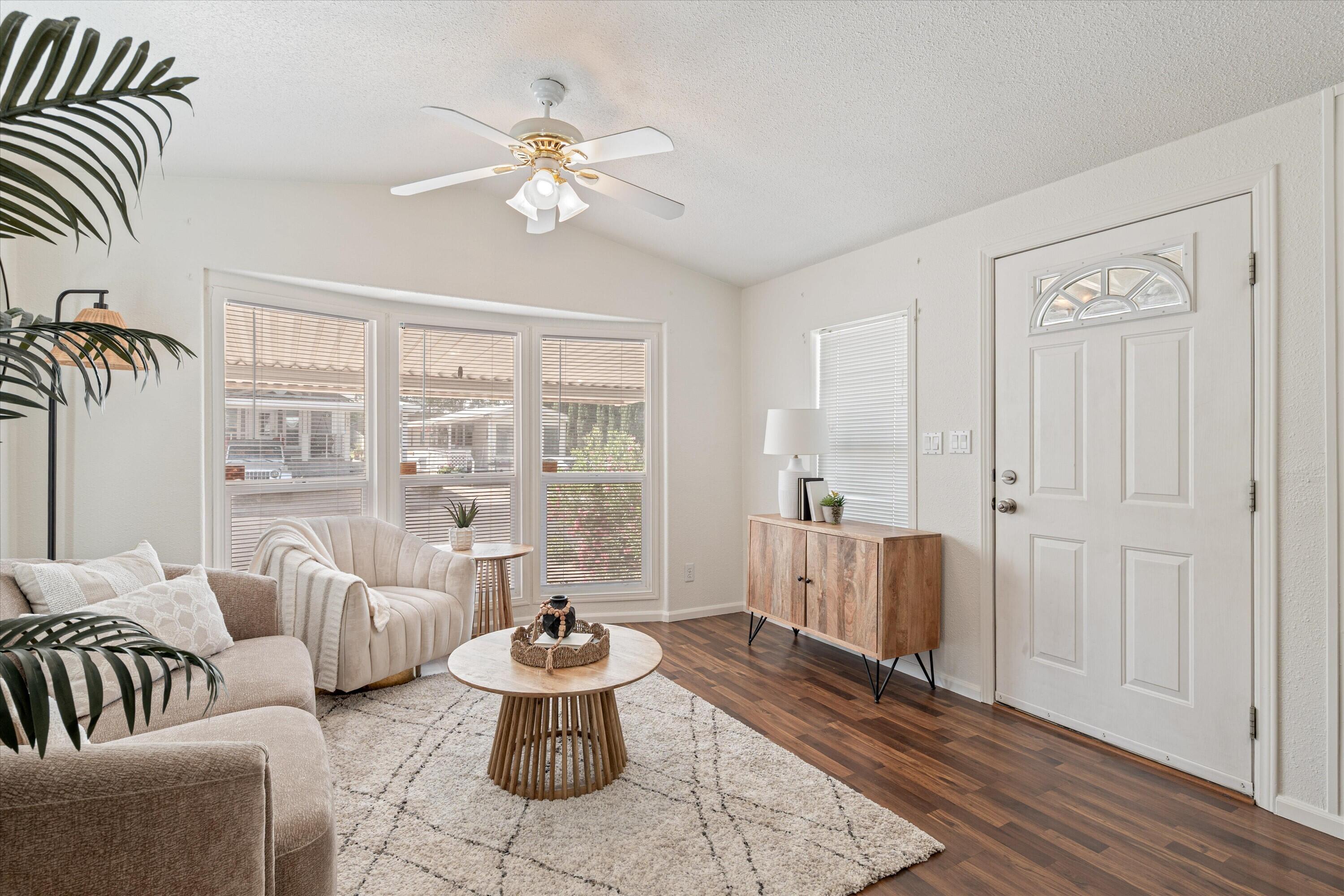 QUAIL LAKE ESTATES - Residential