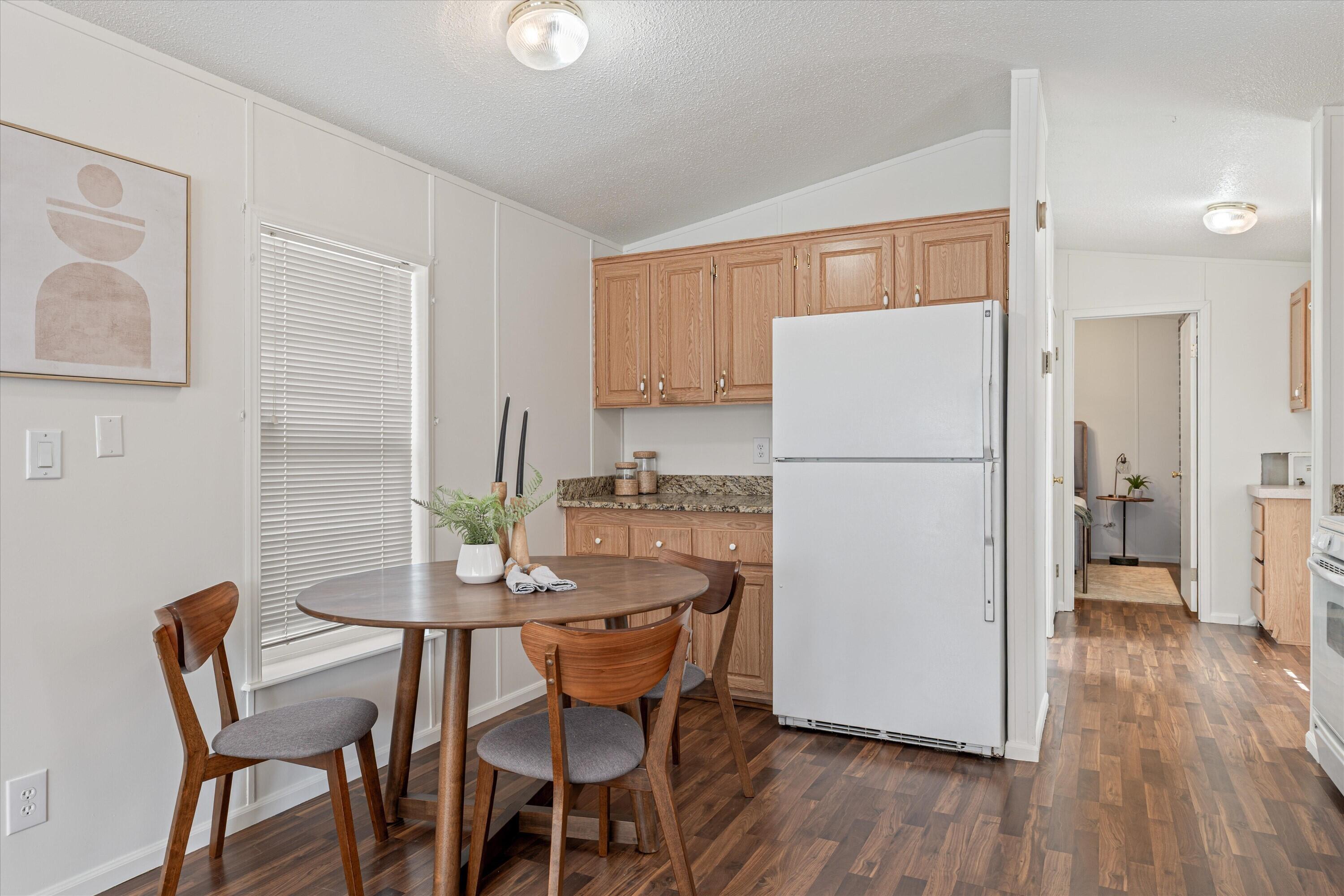 QUAIL LAKE ESTATES - Residential