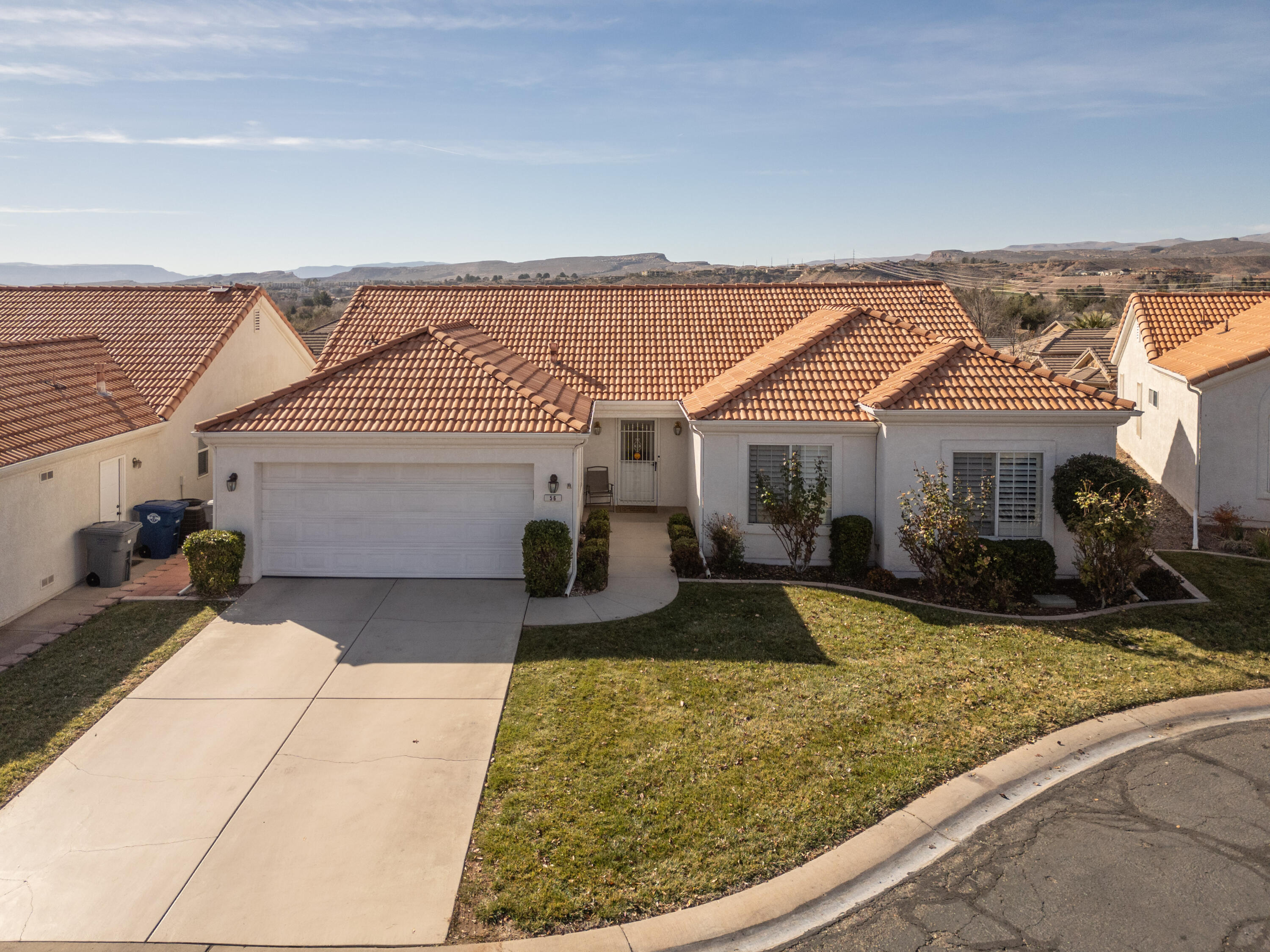 VISTA DEL SOL TOWNHOMES - Residential