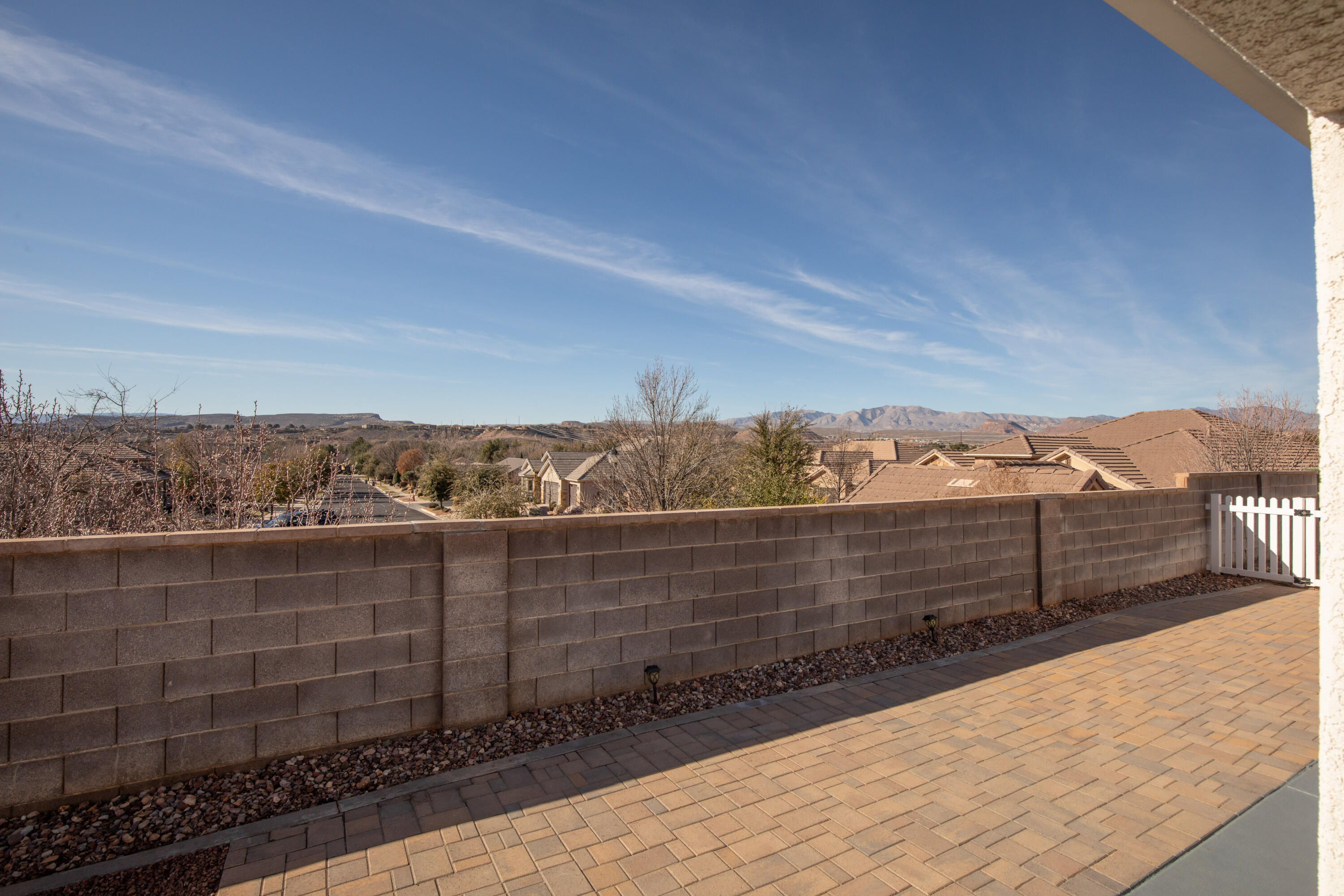 VISTA DEL SOL TOWNHOMES - Residential