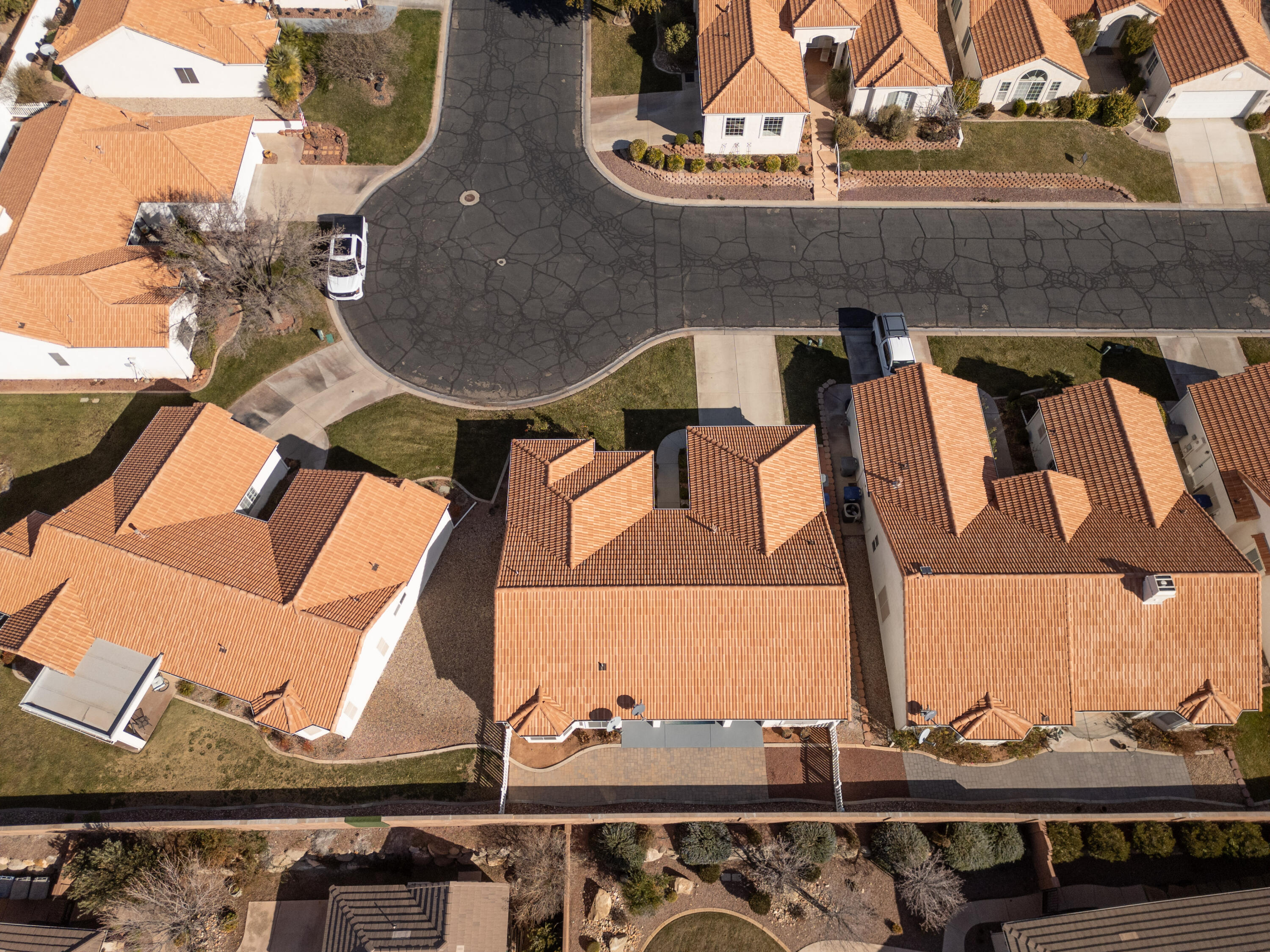 VISTA DEL SOL TOWNHOMES - Residential