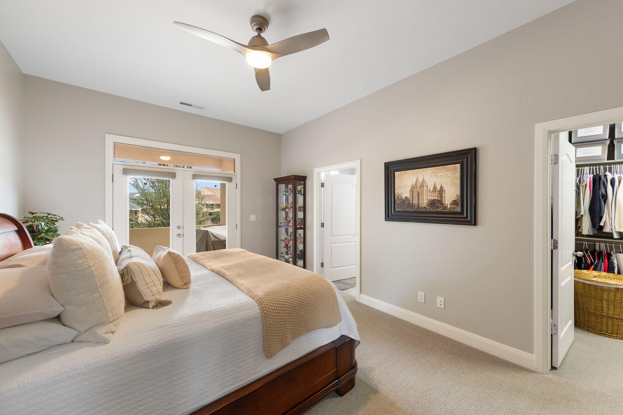 BLOOMINGTON HILLS - Residential