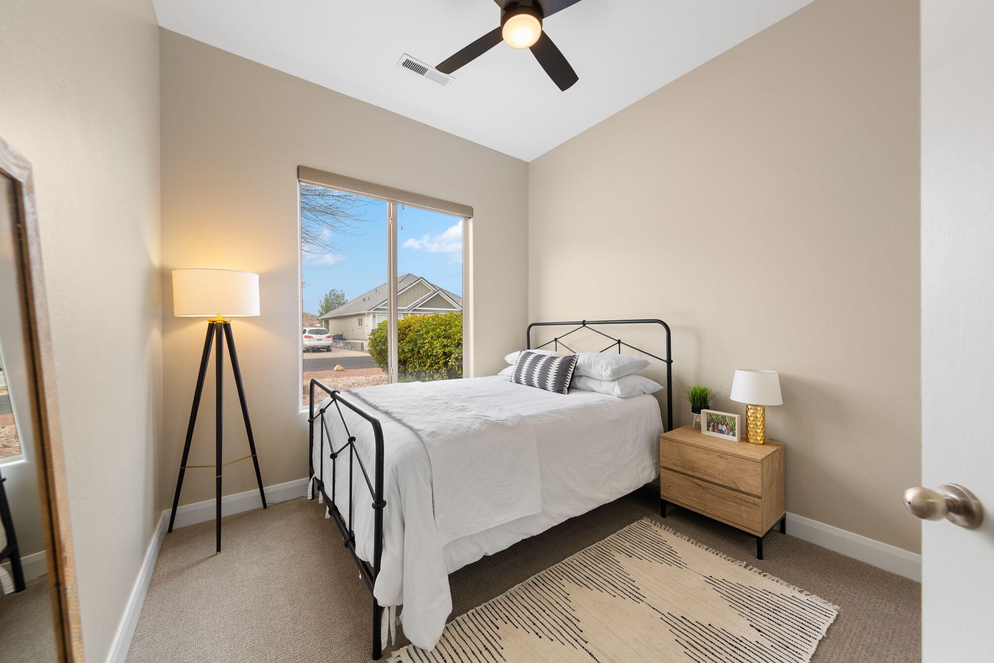 BLOOMINGTON HILLS - Residential