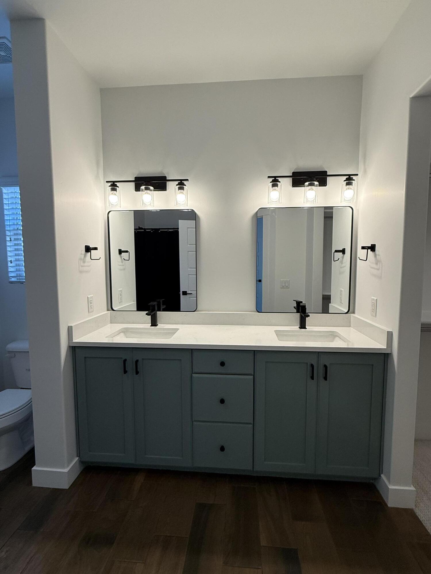 DAYBREAK PARK - Residential