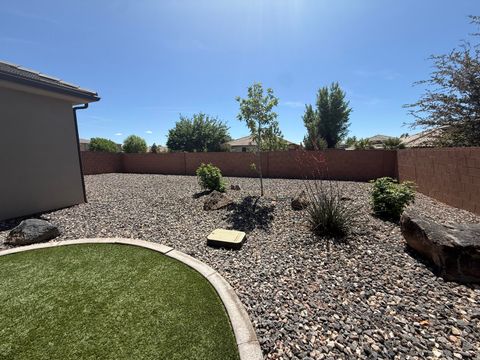 Tiny photo for 3244 S 240 W, Washington, UT 84780 (MLS # 26-271408)