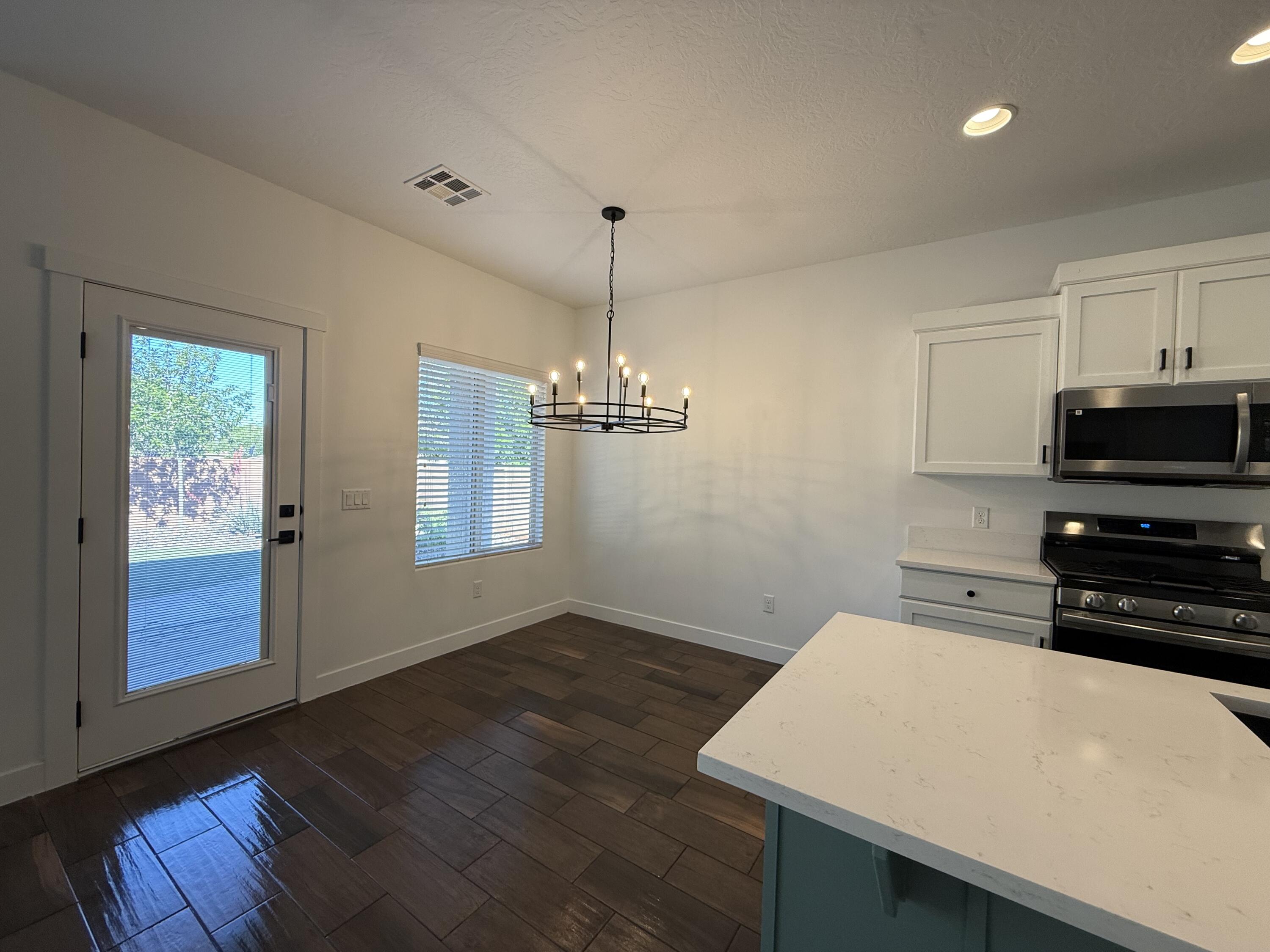 DAYBREAK PARK - Residential