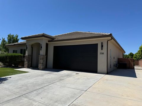 Tiny photo for 3244 S 240 W, Washington, UT 84780 (MLS # 26-271408)