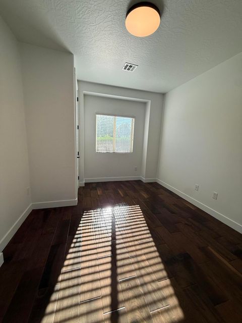 Tiny photo for 3244 S 240 W, Washington, UT 84780 (MLS # 26-271408)