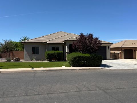 Photo of 3244 S 240 W, Washington, UT 84780 (MLS # 26-271408)