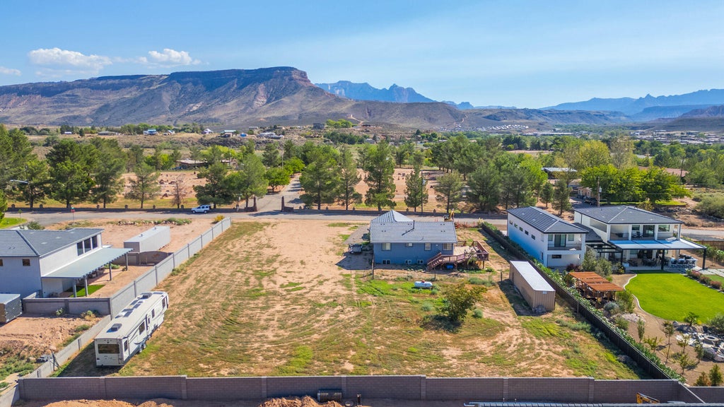 Photo of 197 N 150 W, Virgin, UT 84779 (MLS # 26-277081)
