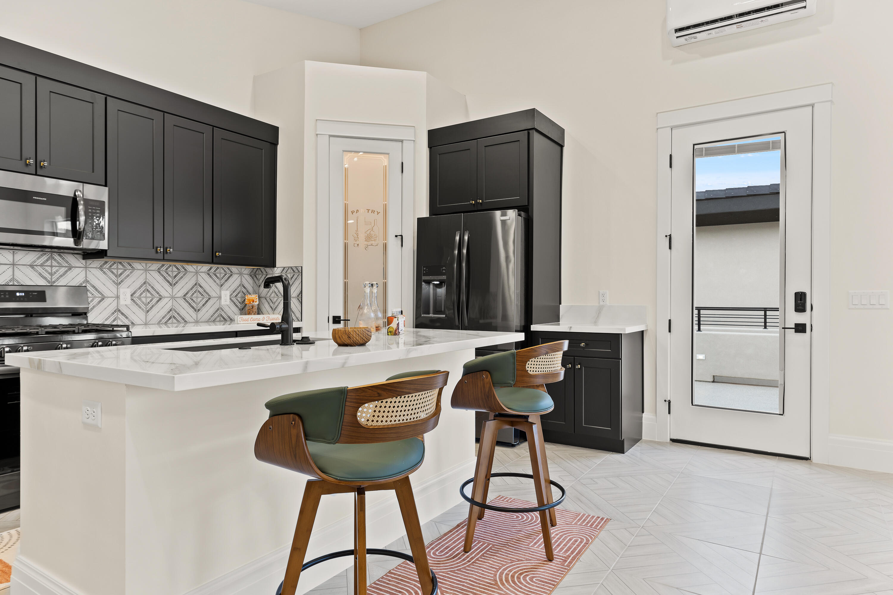 FALCON RIDGE - Residential