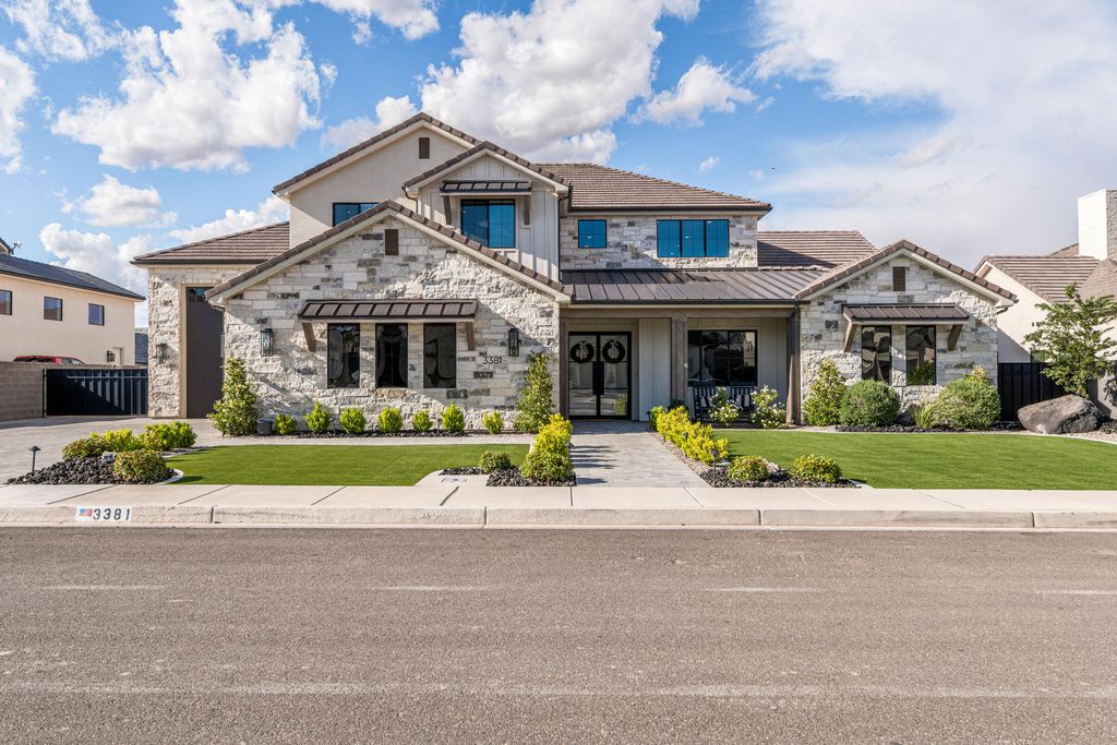 Photo of 3381 E Seegmiller Dr, Saint George, UT 84790 (MLS # 26-271379)